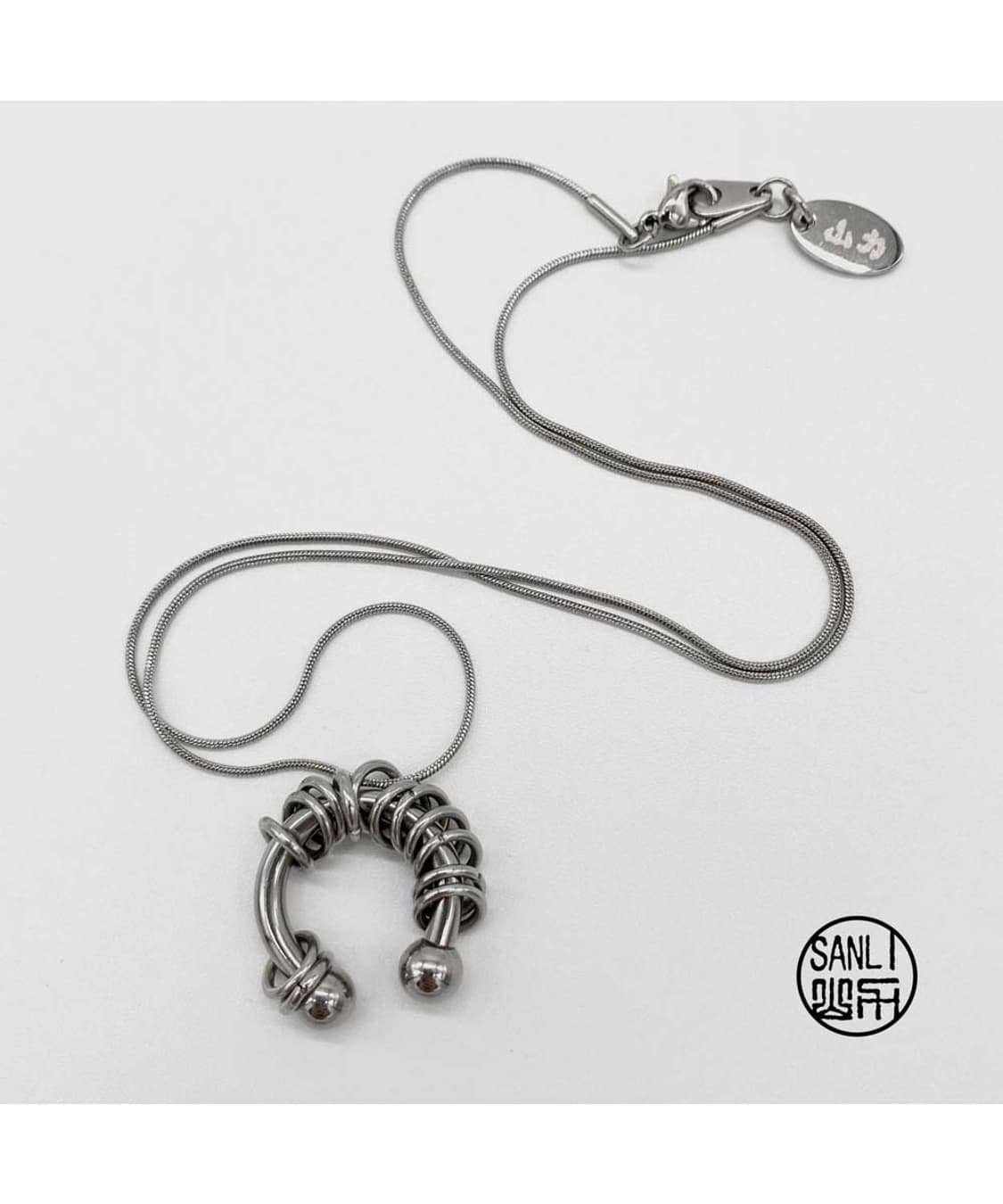 산리 피어싱 디자인의 목걸이 상품이미지1