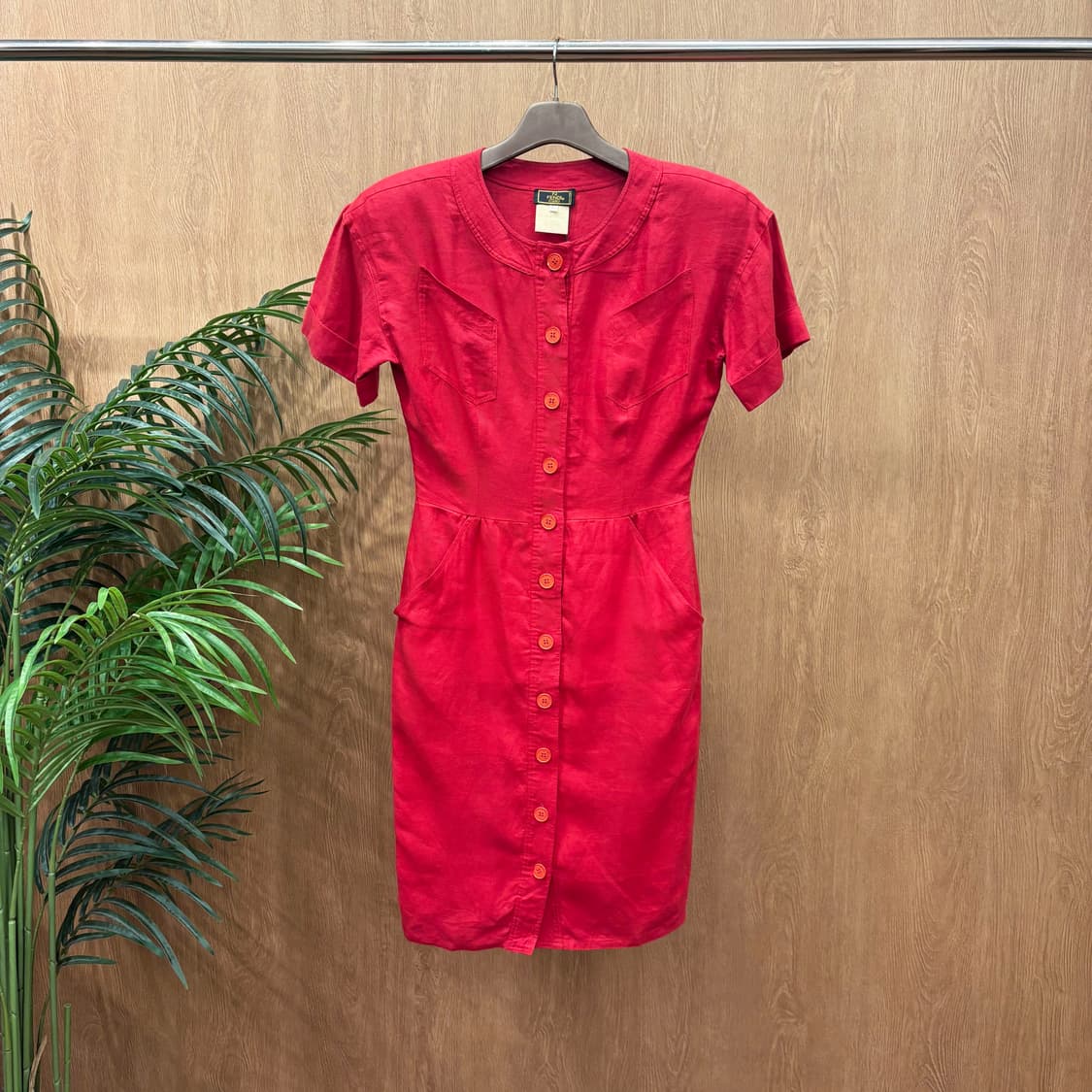 펜디 라운드넥 코튼 반팔 미디 원피스 프론트 버튼 패널 절개 디테일 레드 상품이미지1