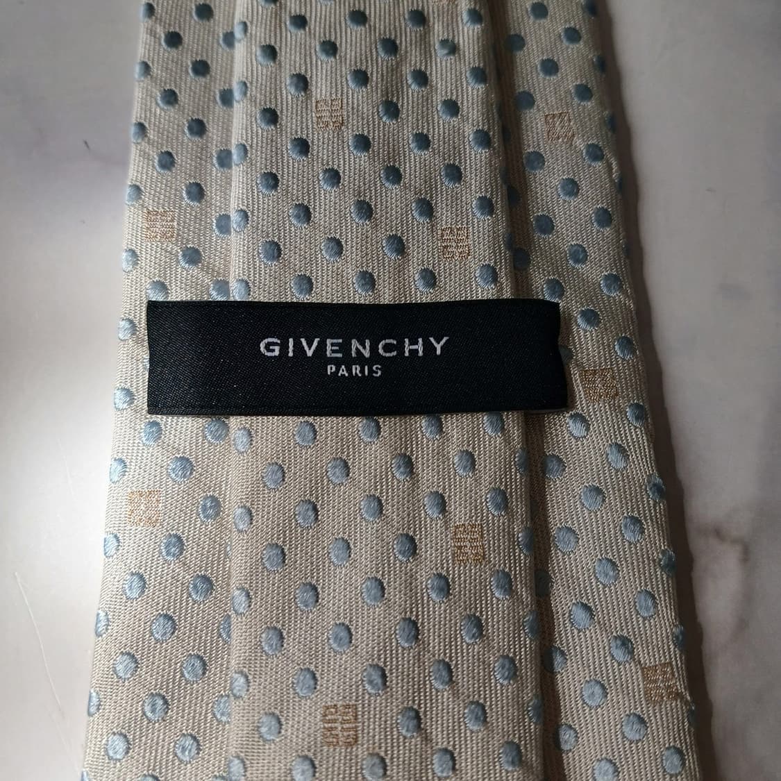 지방시 실크 크림화이트 도트 패턴 넥타이 8.8cm B등급 E795
 상품이미지8