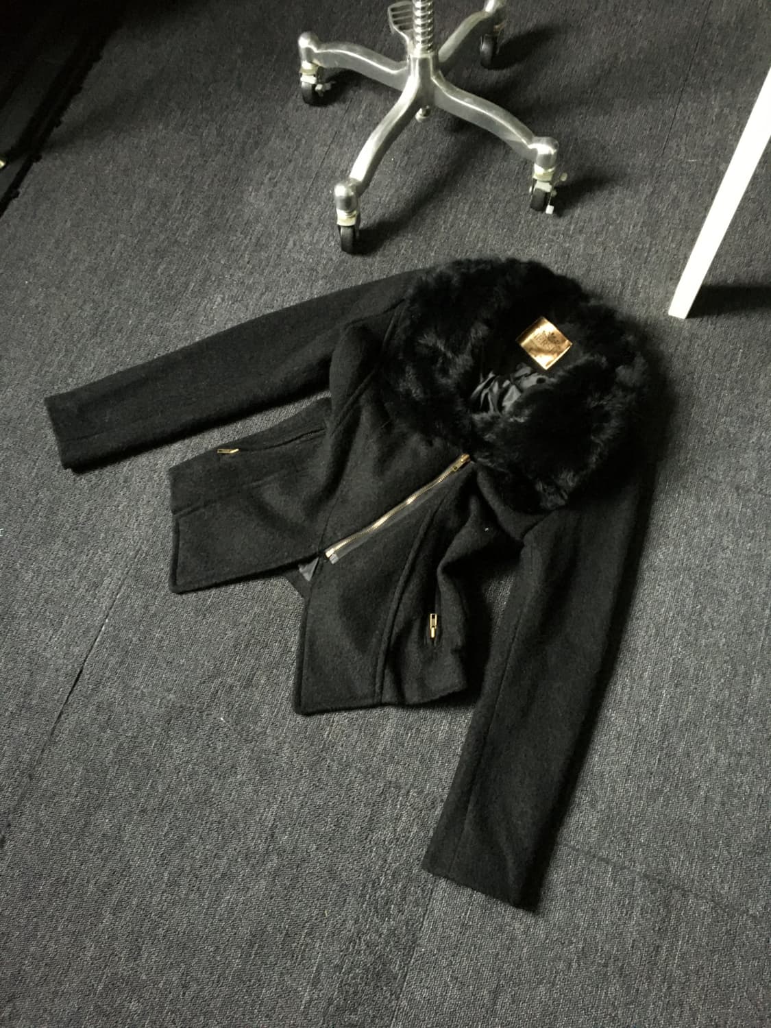 블랙 레빗퍼 집업 자켓 상품이미지6