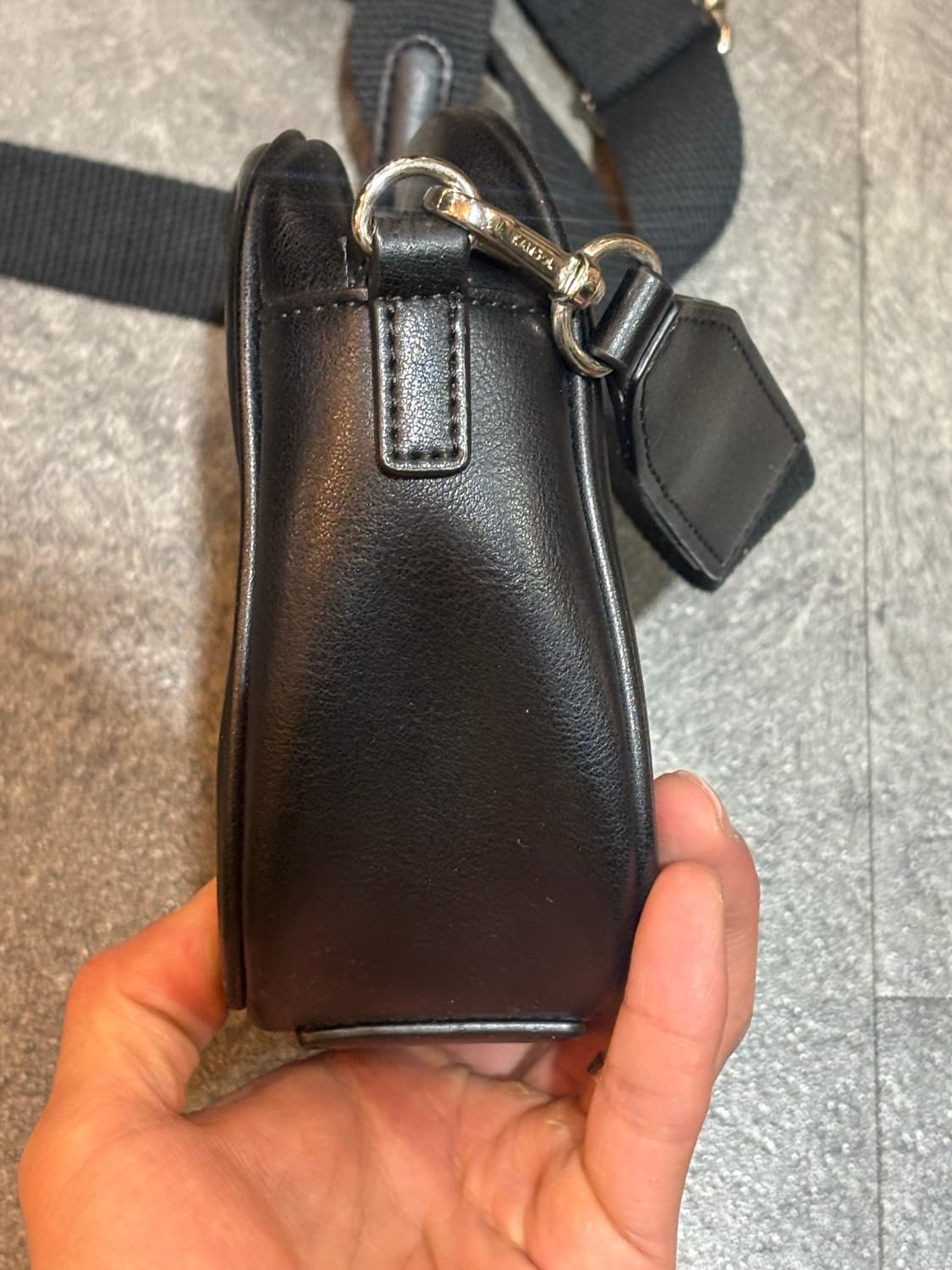 캉골 여성 크로스백 가방 블랙 상품이미지7