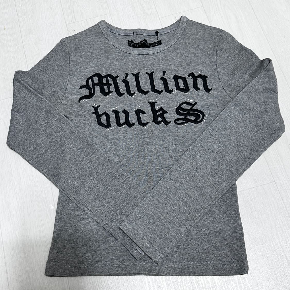 세실맥비 빈티지 y2k 펑크락 롱슬리브 상품이미지1