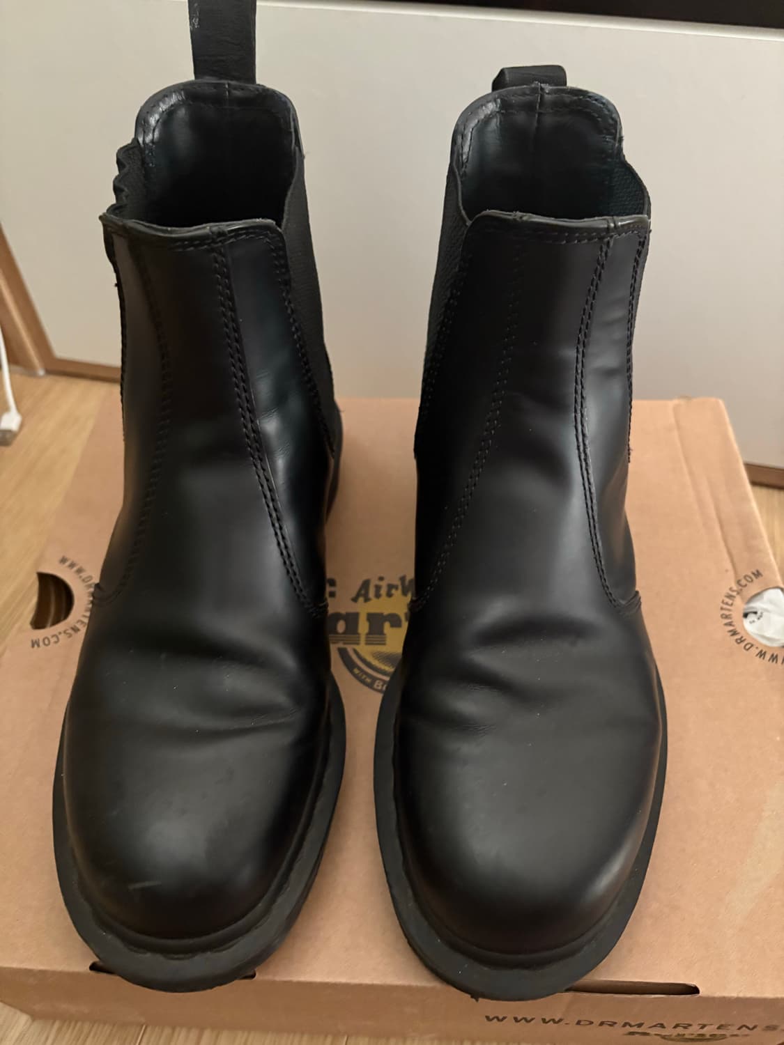 닥터마틴 2976 모노 260-265 상품이미지2