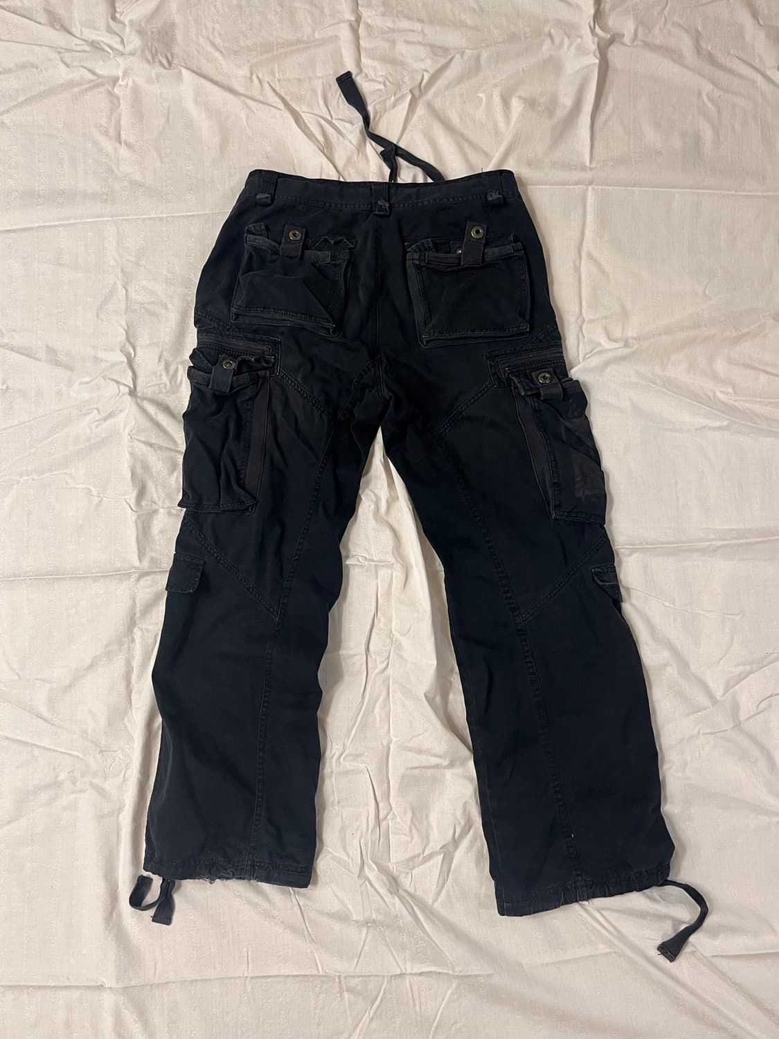 Black cargo detali pants 상품이미지4