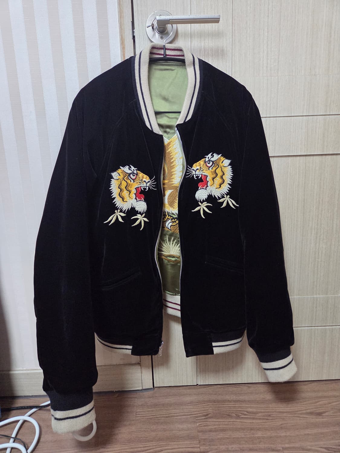 브론슨 논스탁 리버시블 수베니어 자켓 상품이미지1