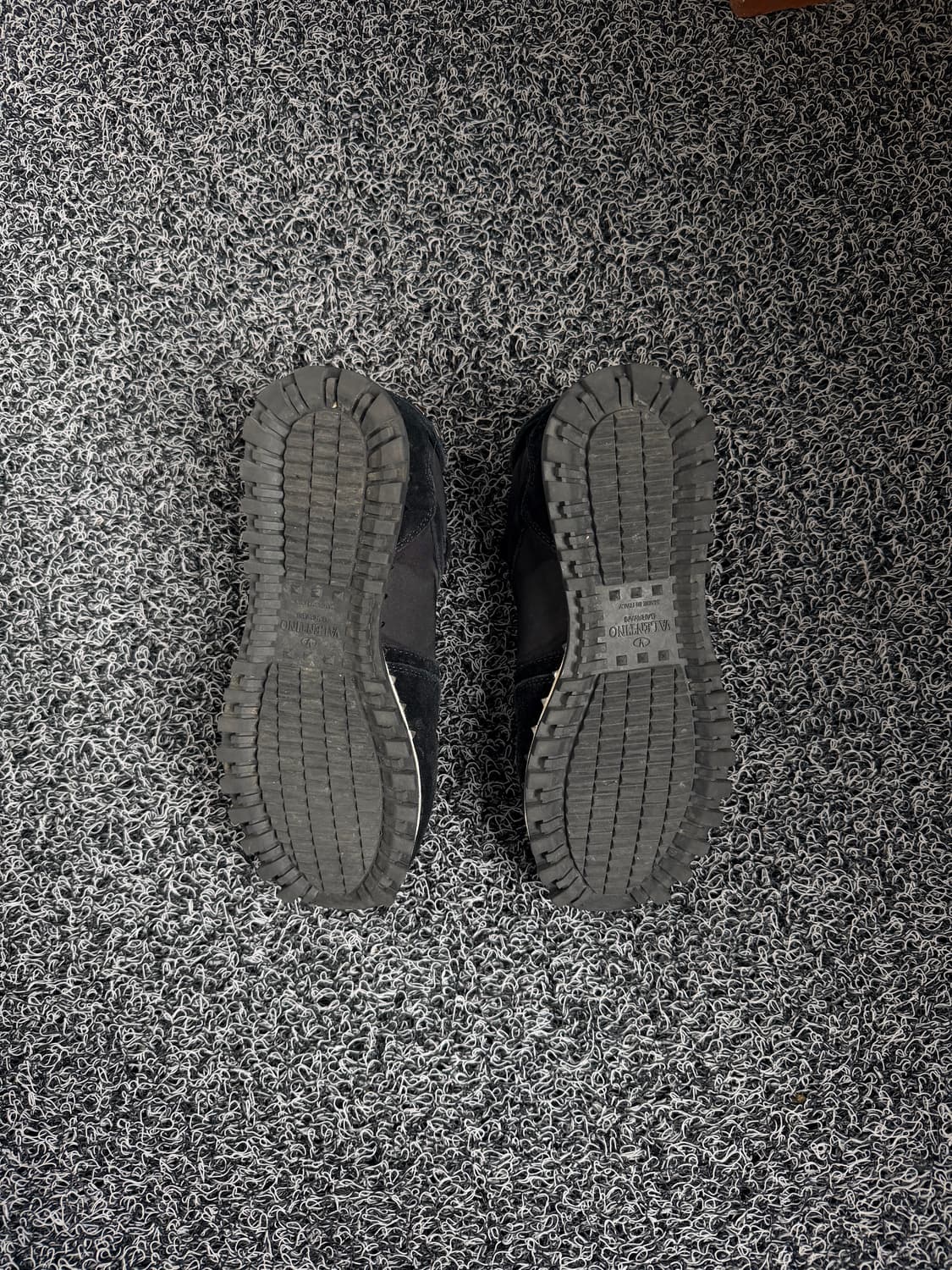 발렌티노 가라바니 로크러너 스니커즈 블랙 카무플라주 상품이미지5