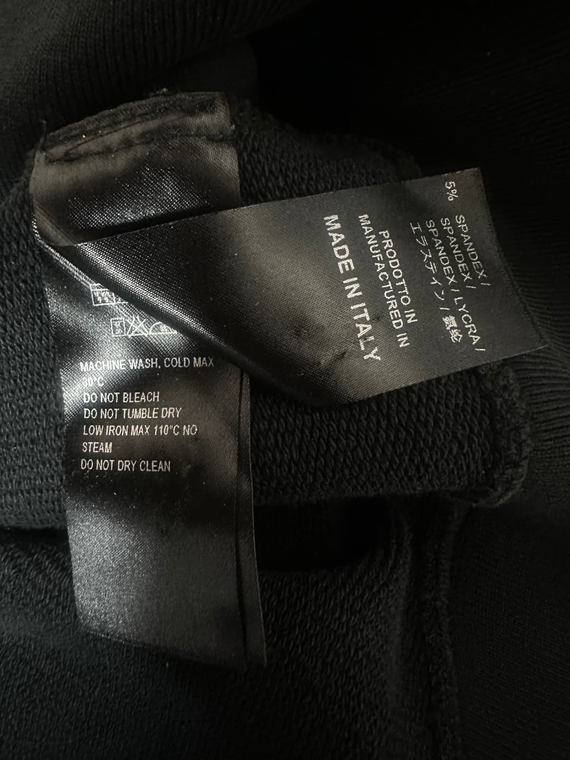 Yeezy 이지 시즌4 블랙 맨투맨 상품이미지7