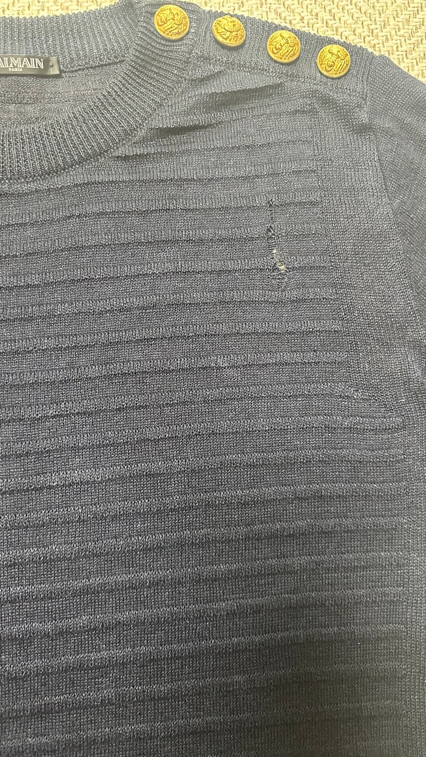 발망 디스트로이드 금장 견장 니트 상품이미지3