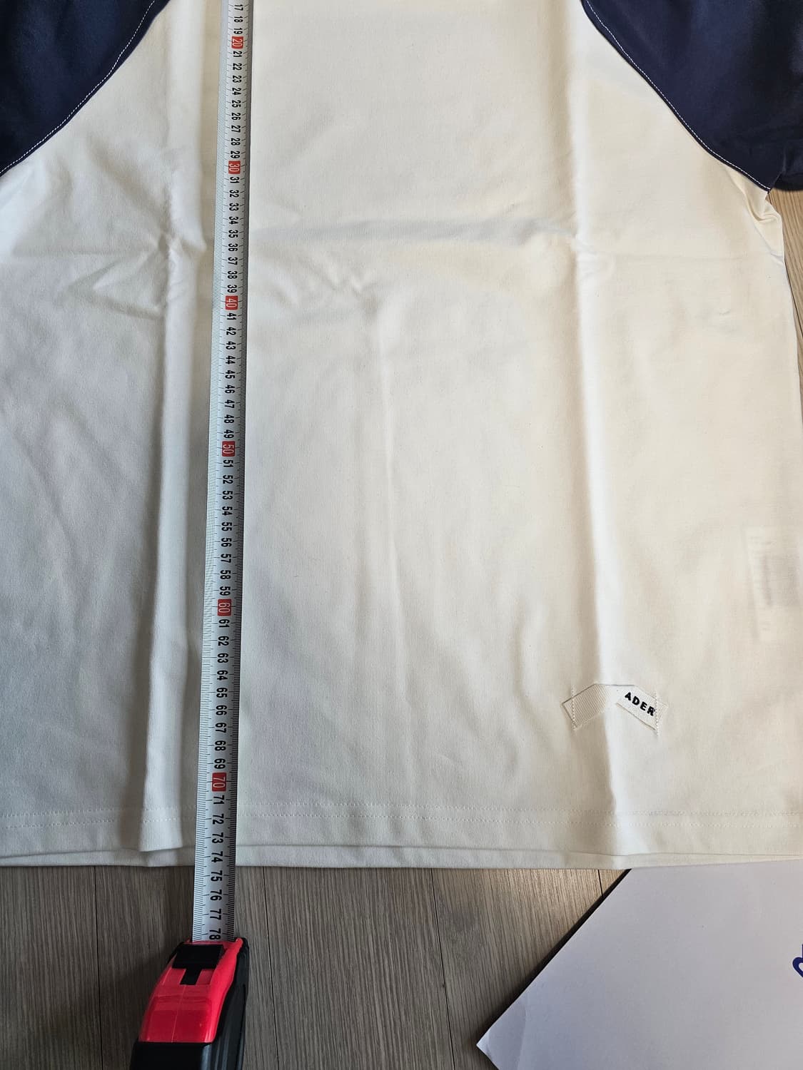 아더에러 롱슬리브 판매합니다 상품이미지4