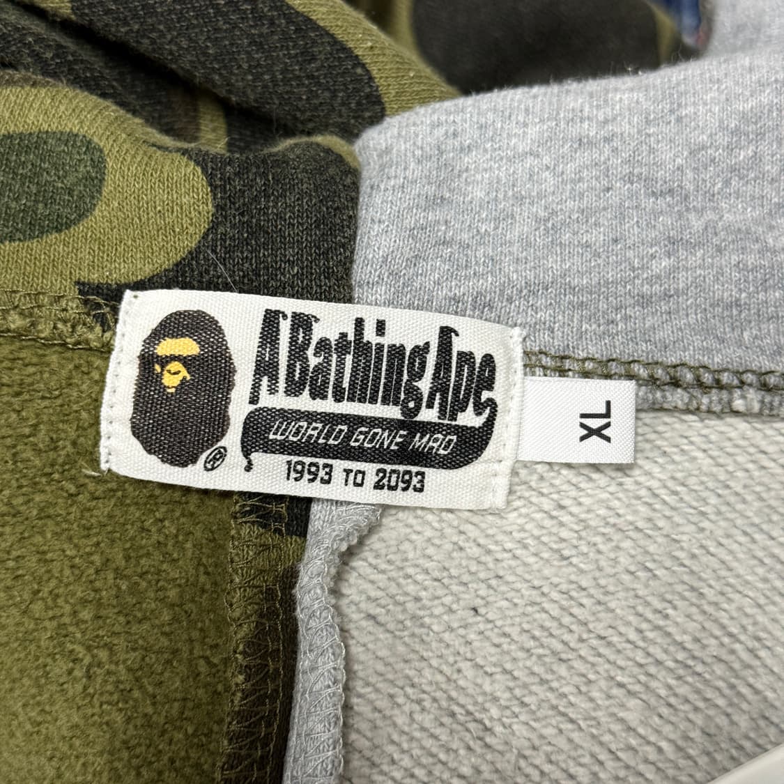 정품 베이프 샤크 , 에이프 헤드 하프 카모 아수라 풀 집업 후디 상품이미지6