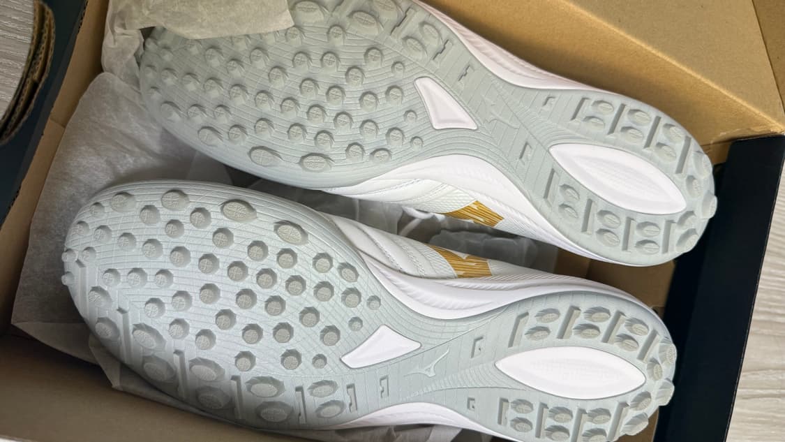 모렐리아 네오 살라 베타 재팬 TF 275 새상품 상품이미지4