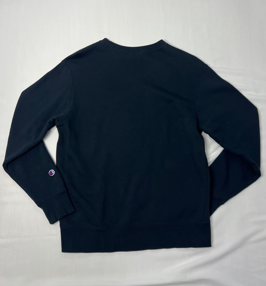 챔피온 스몰 로고 네이비맨투맨 상품이미지2