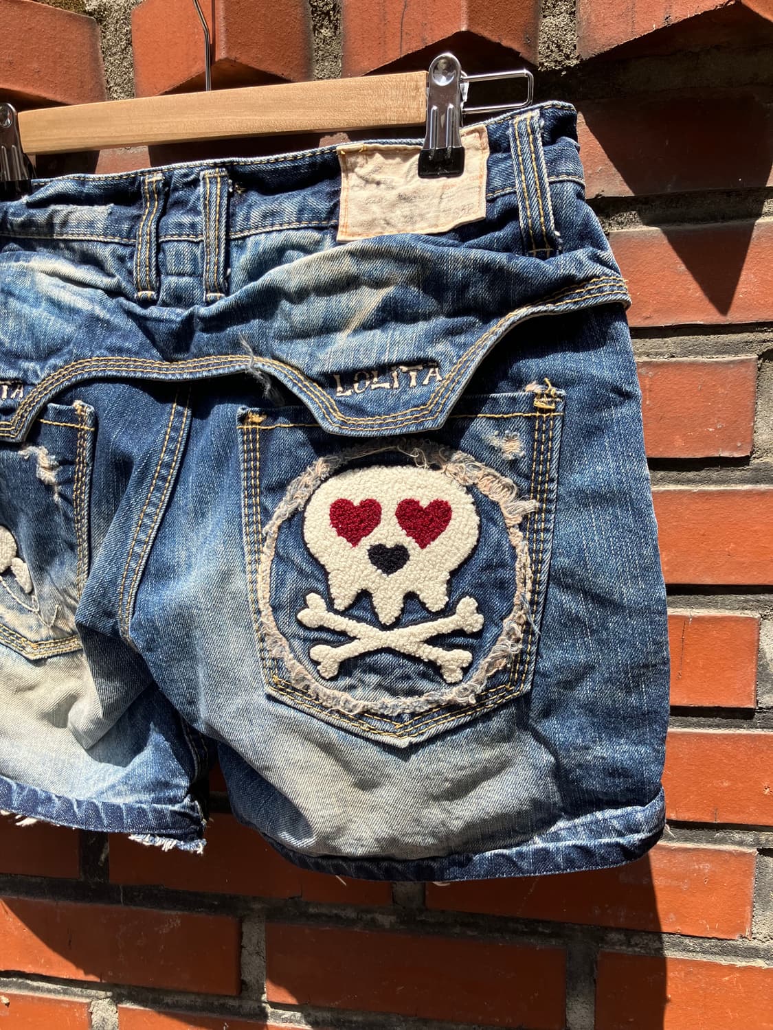 Lolita Jeans 해골 패치워크 디스트로이드 진 반바지 28 상품이미지1