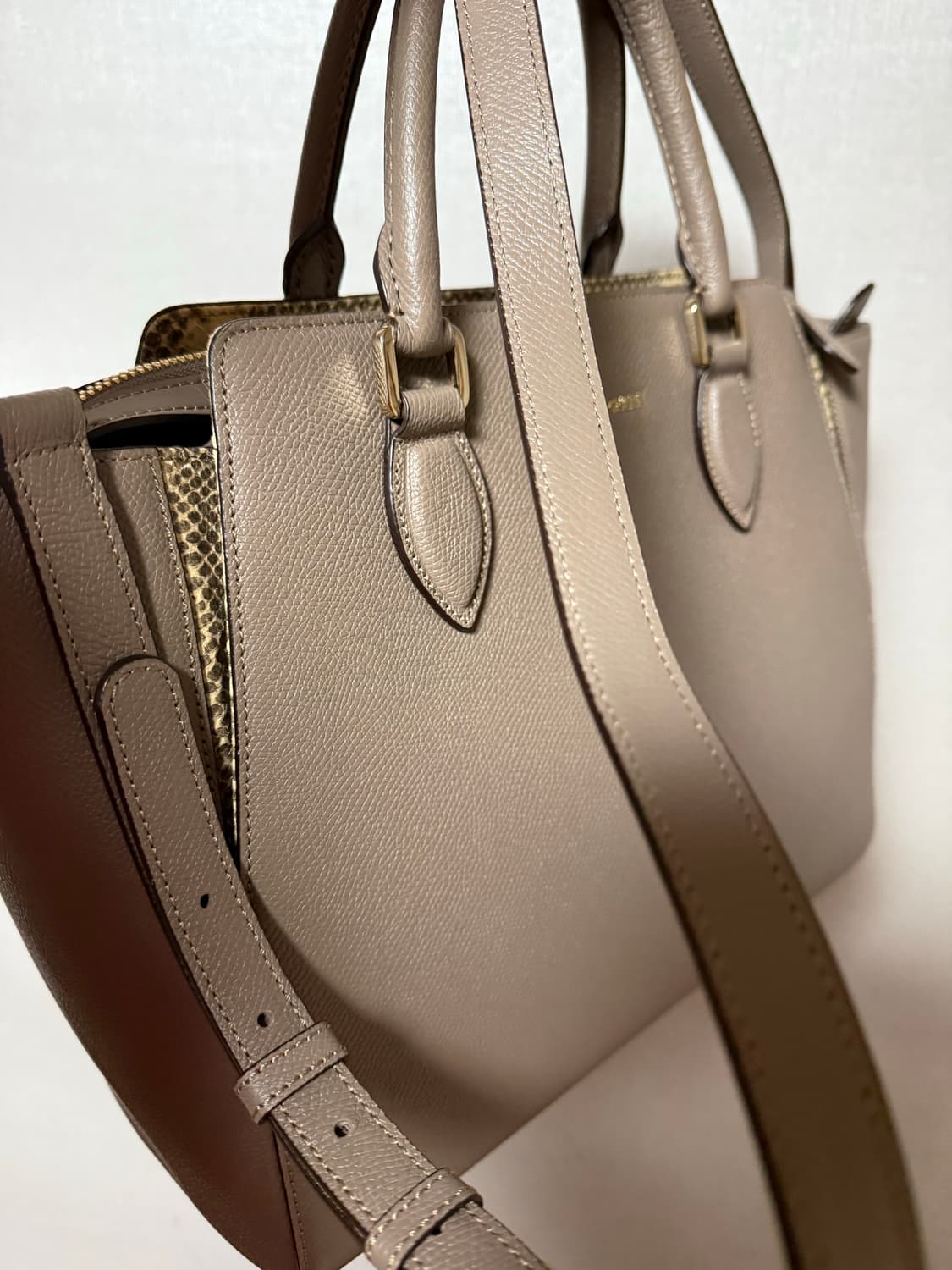 루이까또즈정품가방 상품이미지3