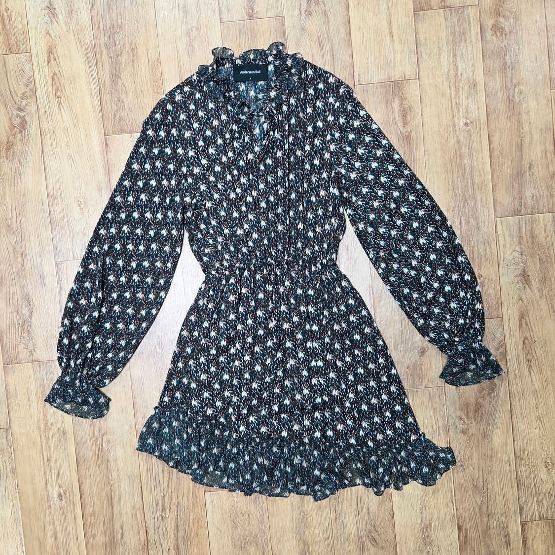 앤더슨벨(Anderson Bell) IVY 셔링원피스 55 상품이미지4