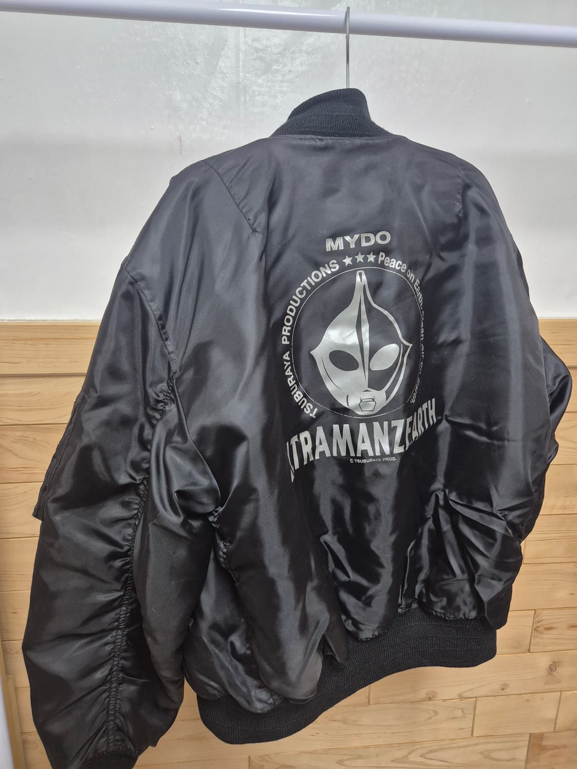 Alpha industries ULTRAMAN ZEARTH Bomber 상품이미지2