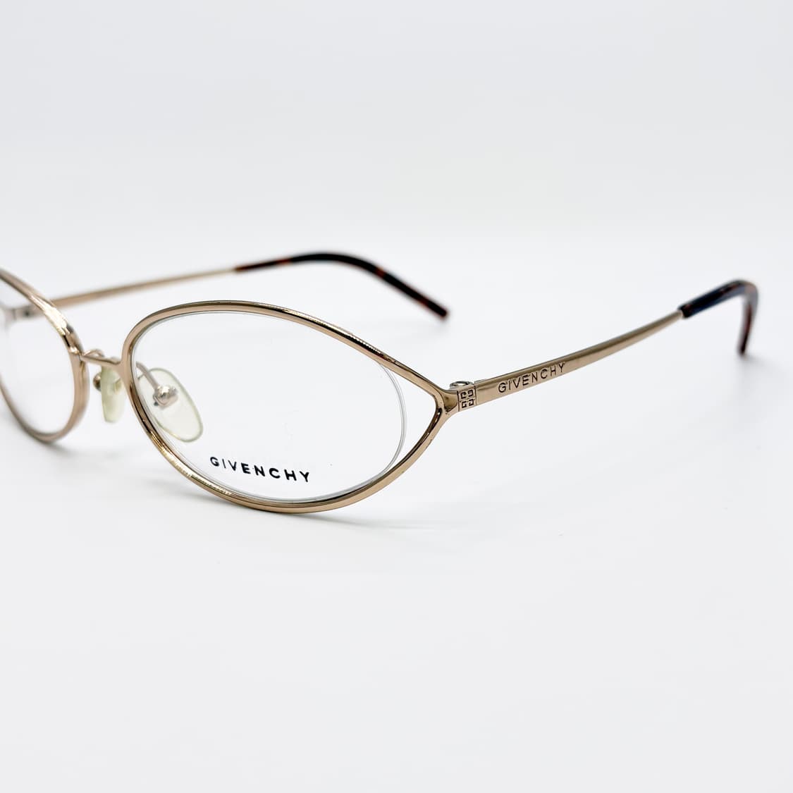 GIVENCHY 지방시 골드 메탈테  상품이미지4