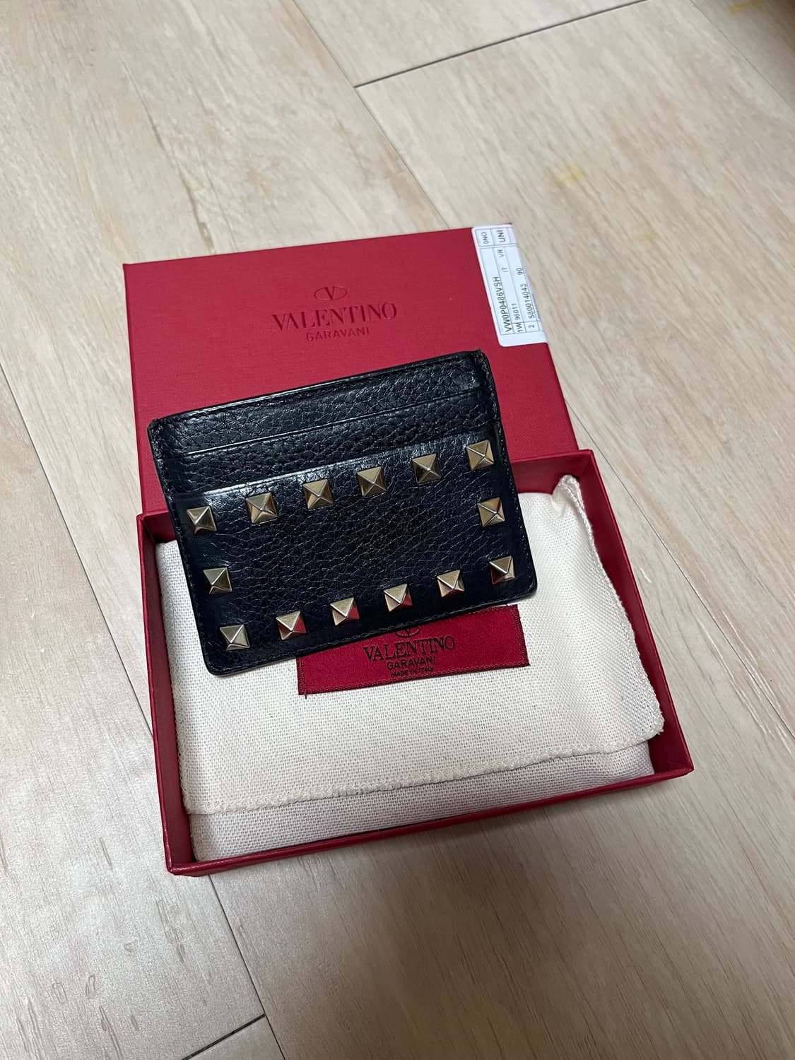 발렌티노 락스터드 카드지갑 상품이미지1