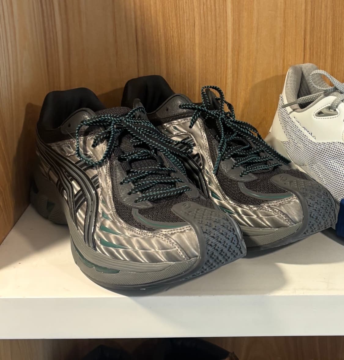 급처3일만20(285) 아식스 키코 젤 플라메 그레이 블랙 상품이미지3