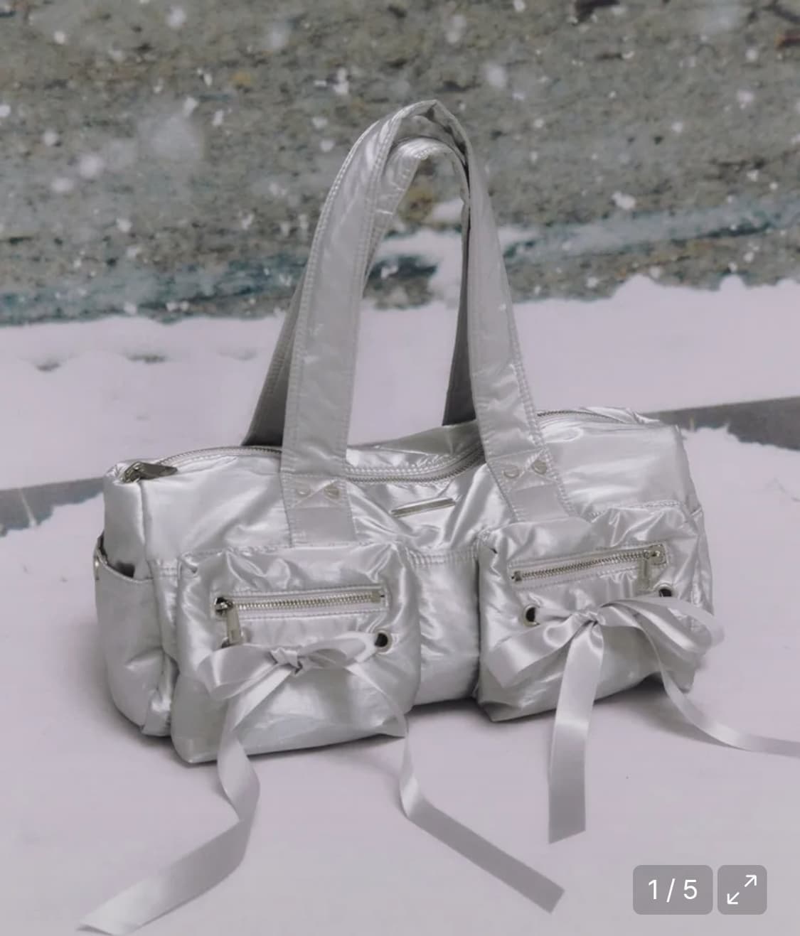 낫노잉 더블 리본 카고 더플백 메탈실버 상품이미지1