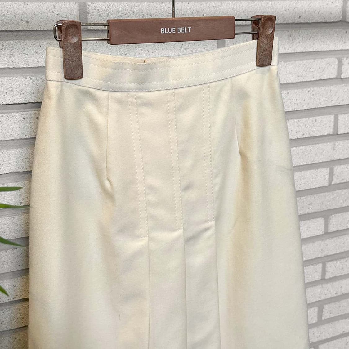 JPN VINTAGE 롱 울 스커트 앞면 핀턱 플리츠 디테일 연노랑 상품이미지4