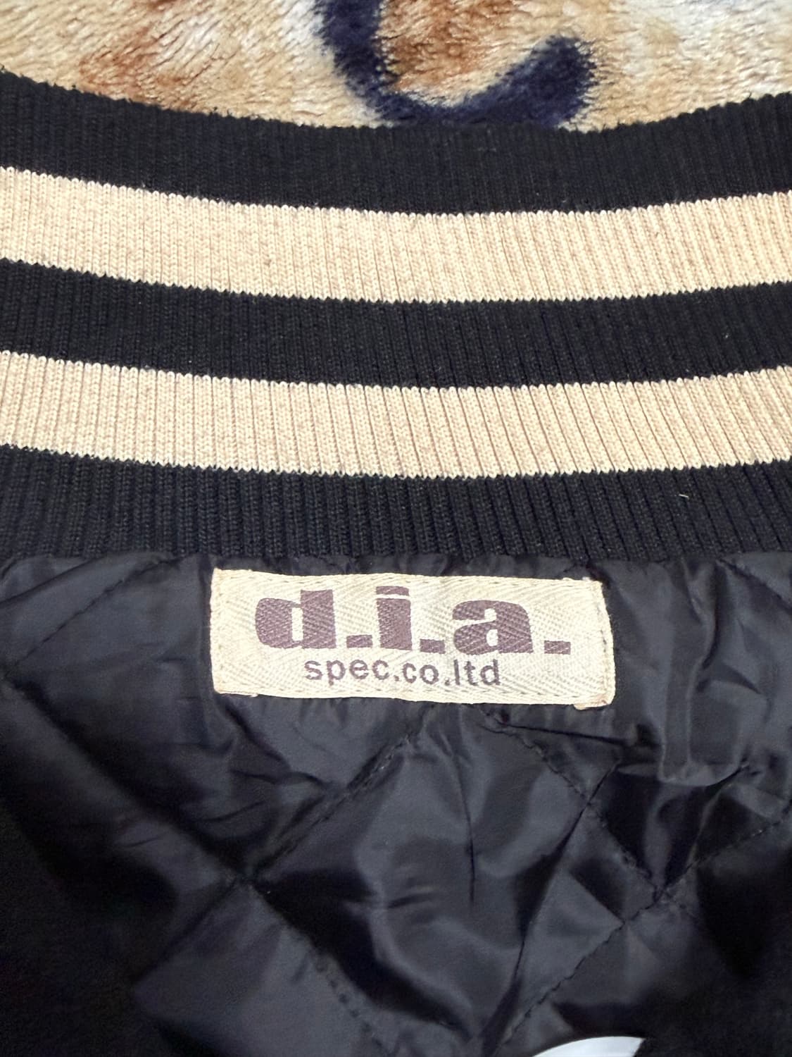 d.i.a 날개 자수 투웨이 스카쟌 상품이미지3