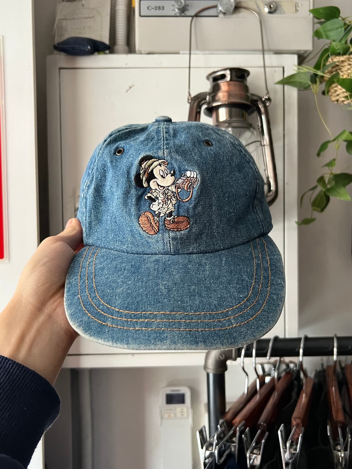 90‘s 디즈니 USA 애니멀 킹덤 데님 볼캡 상품이미지1