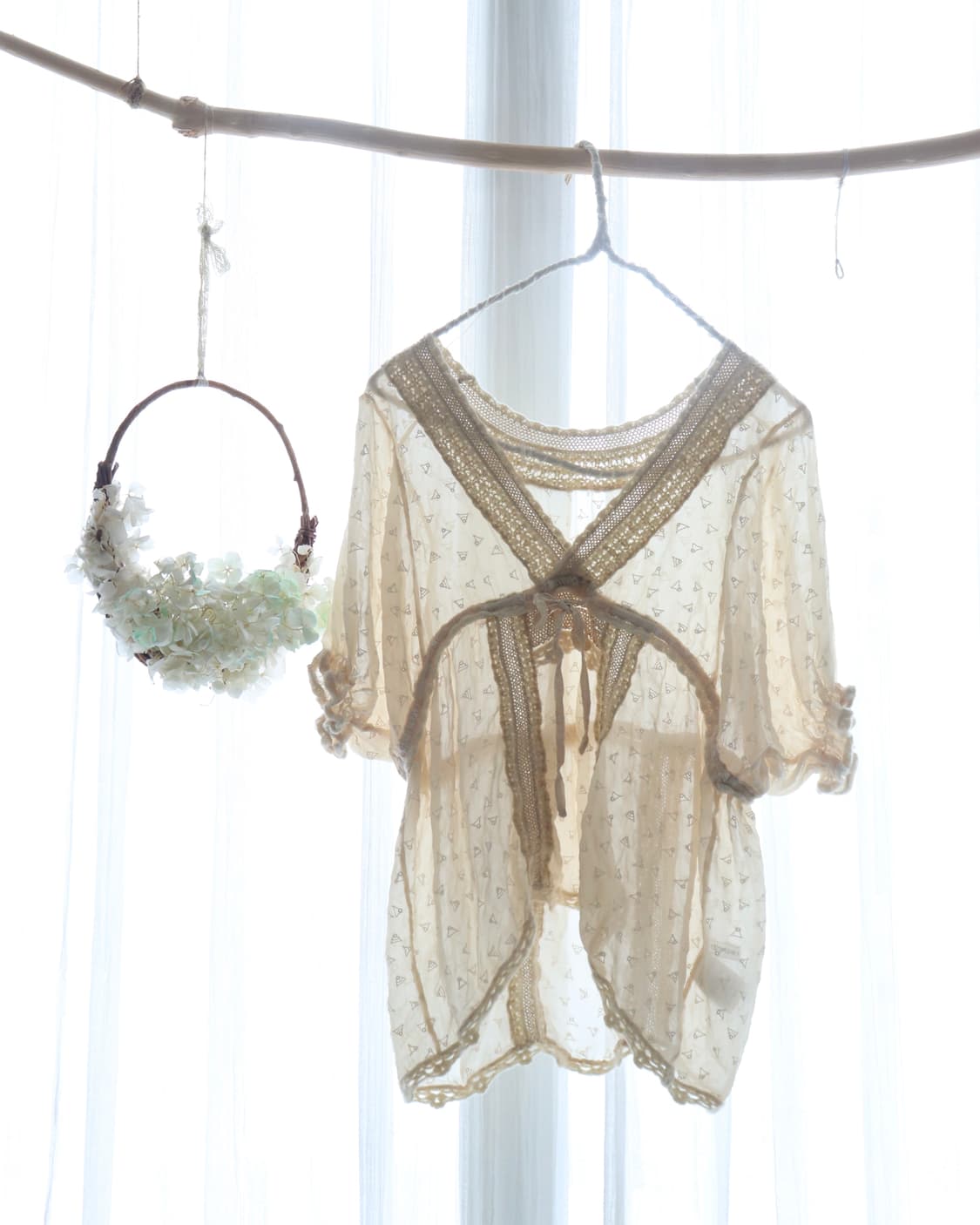 [Tsumori Chisato] Mixed Texture Blouse 상품이미지2
