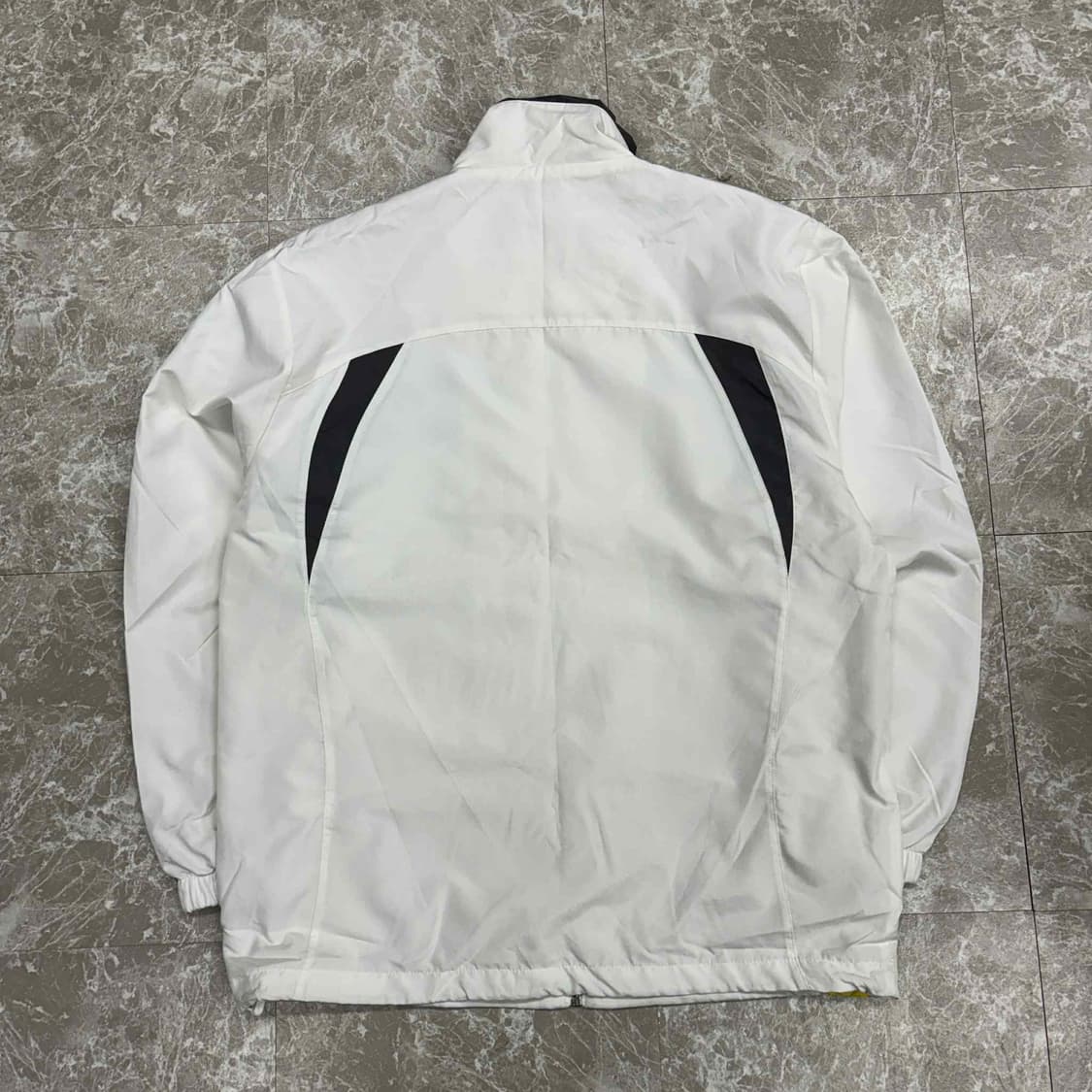 아디다스 올드스쿨 화이트 윈드브레이커 자켓 바람막이 희귀져지(95) 상품이미지3
