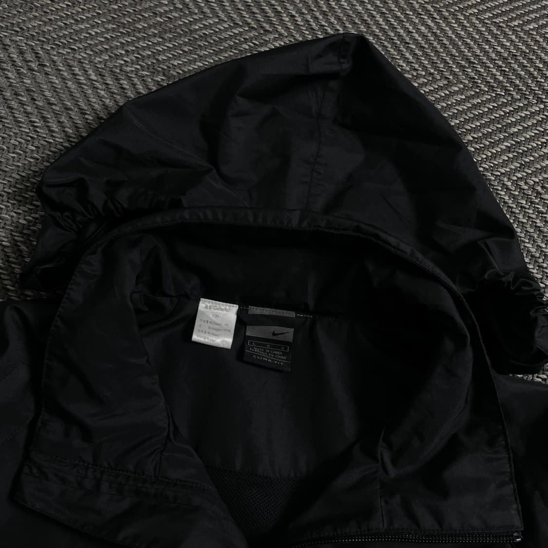 나이키 클리마핏 올드스쿨 블랙 바람막이 자켓y 4110 상품이미지5