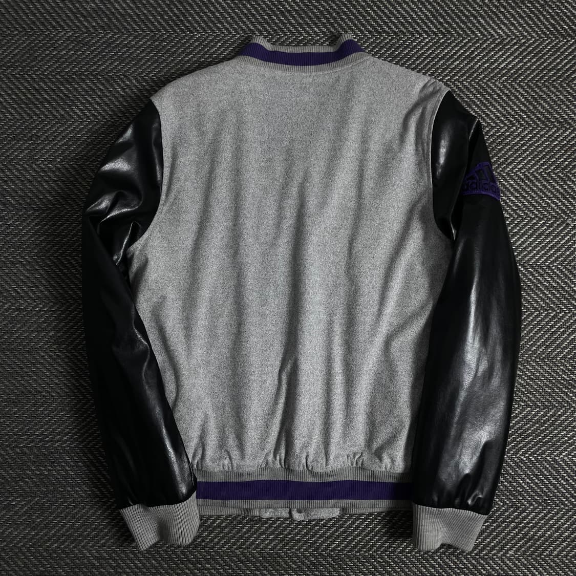 아디다스 빅로고 레더 스웻 바시티 자켓o 3691 상품이미지4