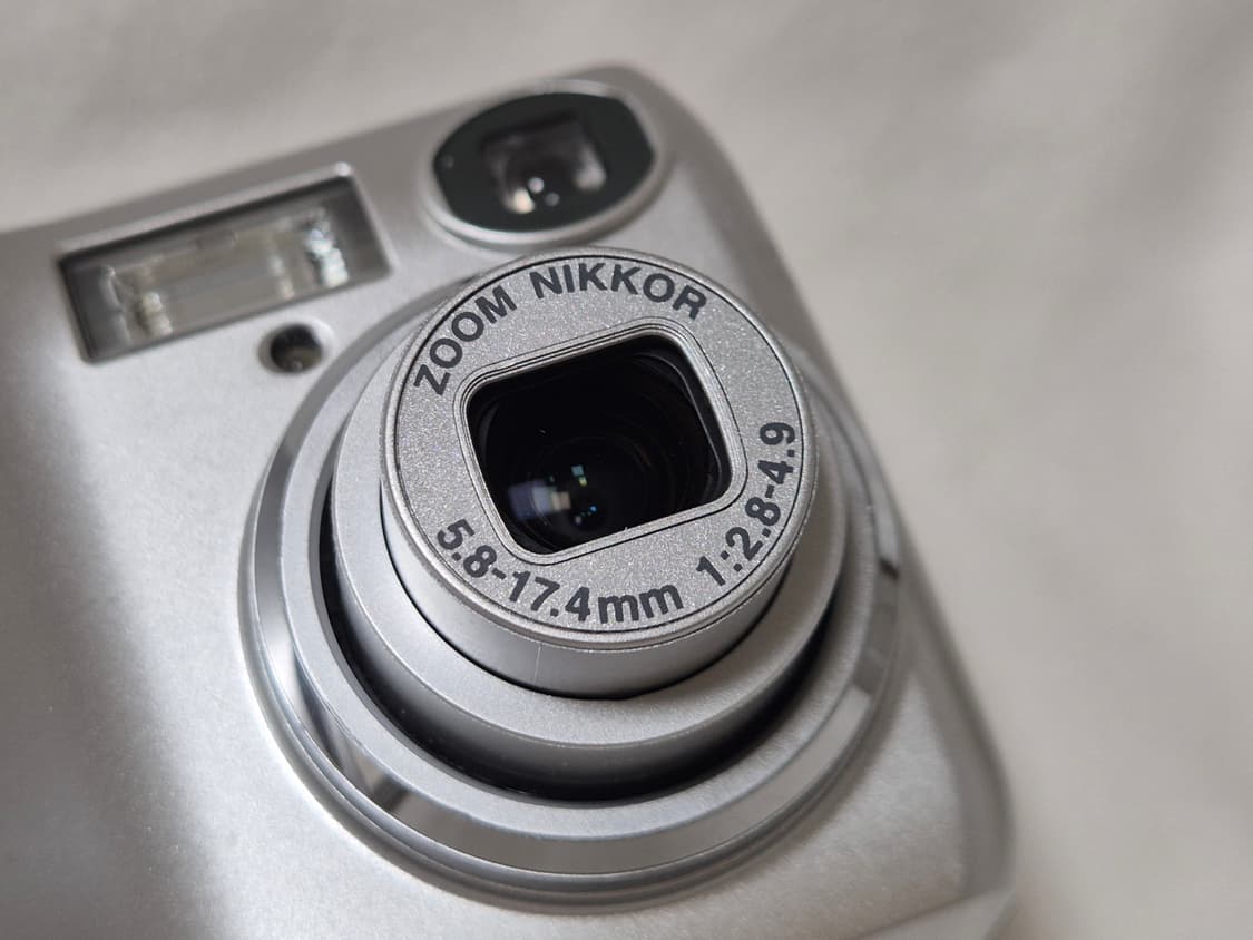 니콘 쿨픽스 3200 Nikon Coolpix 3200 실버 판매 상품이미지3