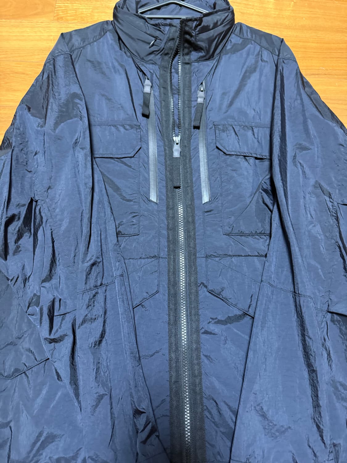 뉴발란스x이스트로그 바람막이 상품이미지1