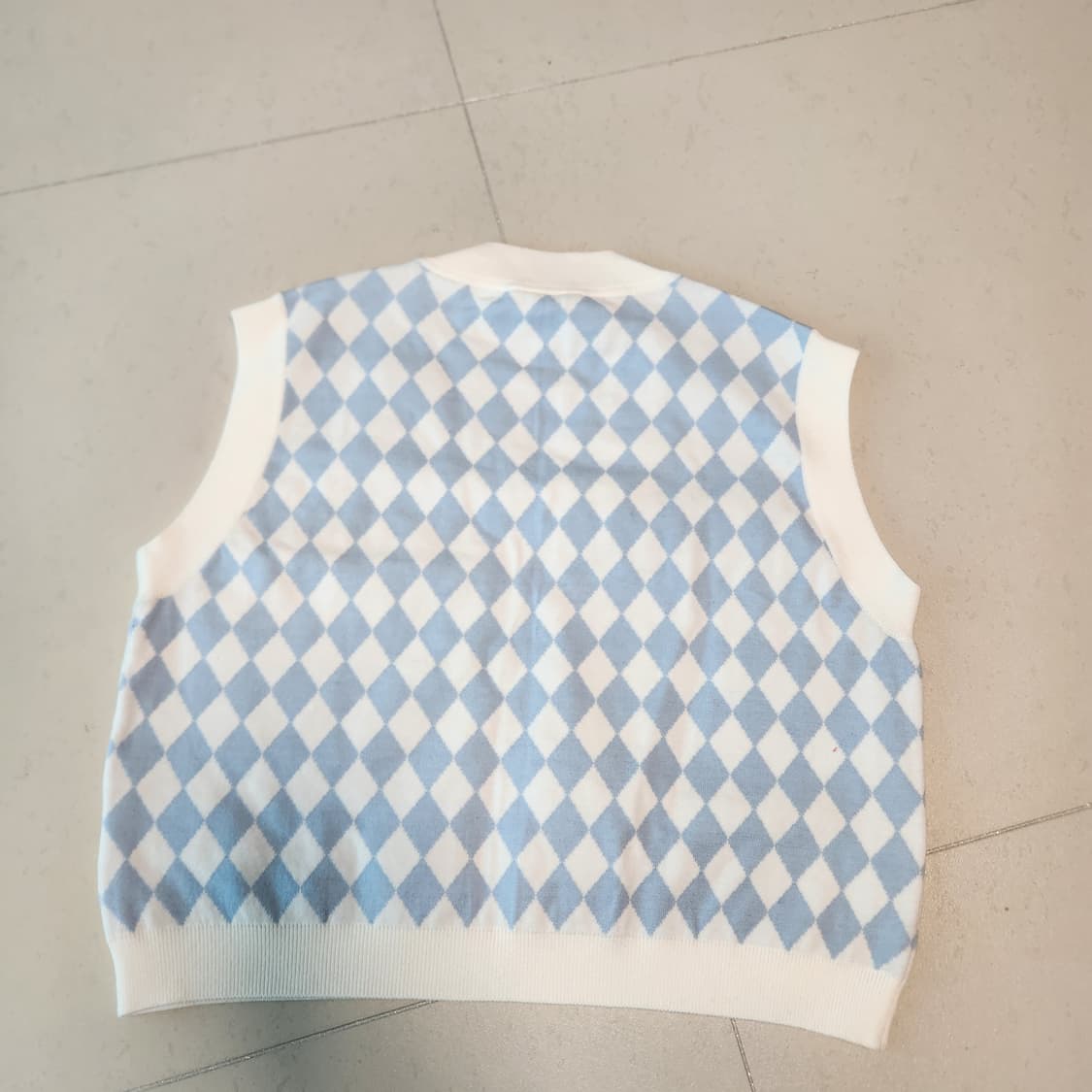 A.P.C 아가일 브이넥 니트 조끼 S 상품이미지3