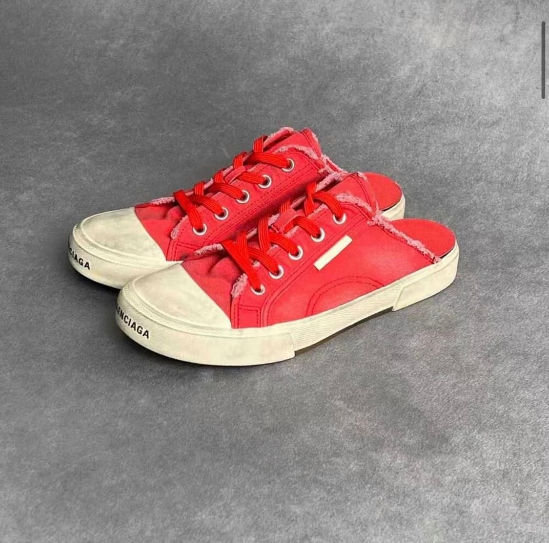 Balenciaga 레드 파리스 뮬 스니커즈 상품이미지1