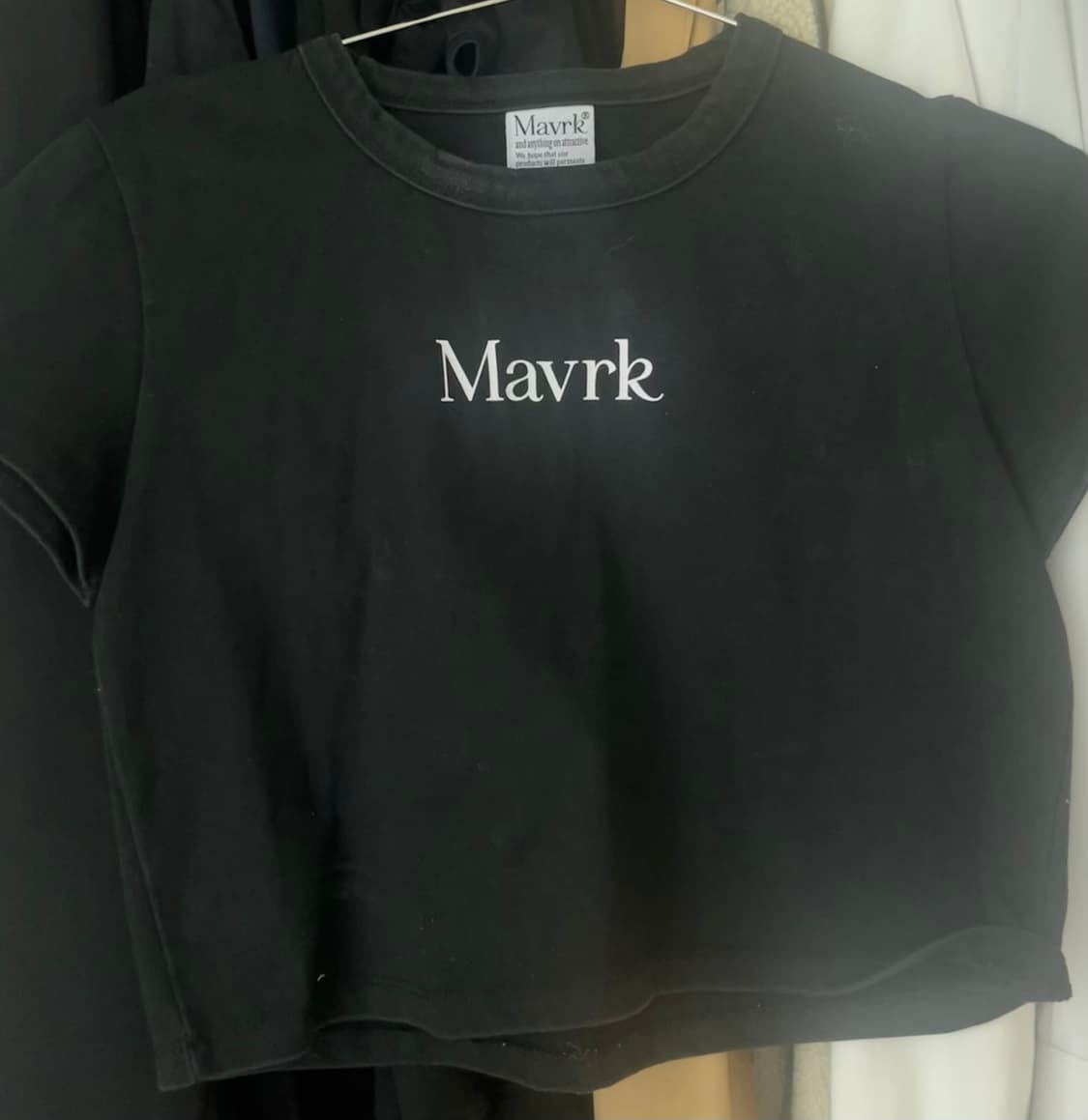 Mavrk 블랙 크롭 숏슬리브 M 상품이미지1