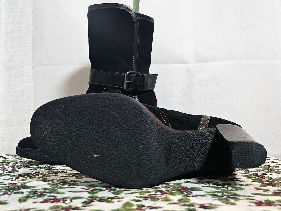 TOD'S 빈티지 토즈 스웨이드 블랙 앵클부츠(프랑스 파리 백화점 구매) 상품이미지2