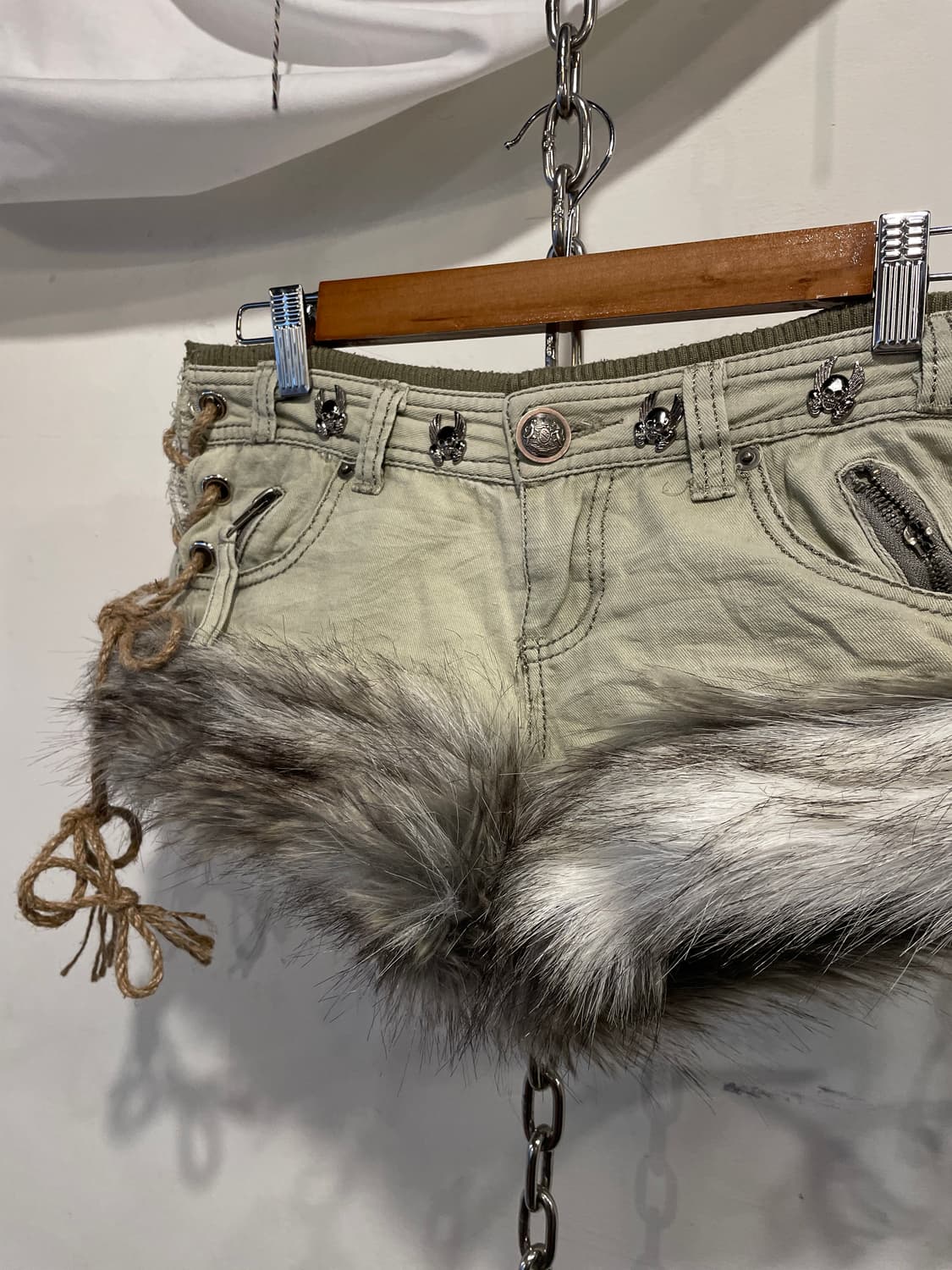 스컬 스터드 아일렛 그린 퍼 숏팬츠 펑크 갸루 상품이미지4