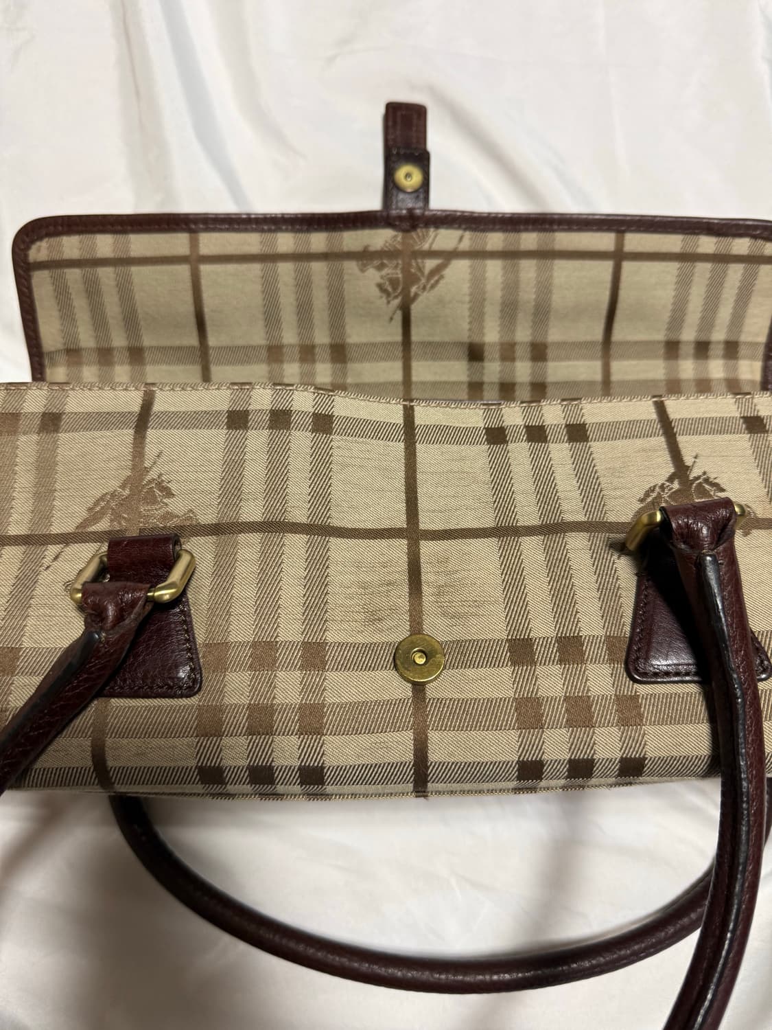 버버리 노바체크 숄더백 상품이미지8