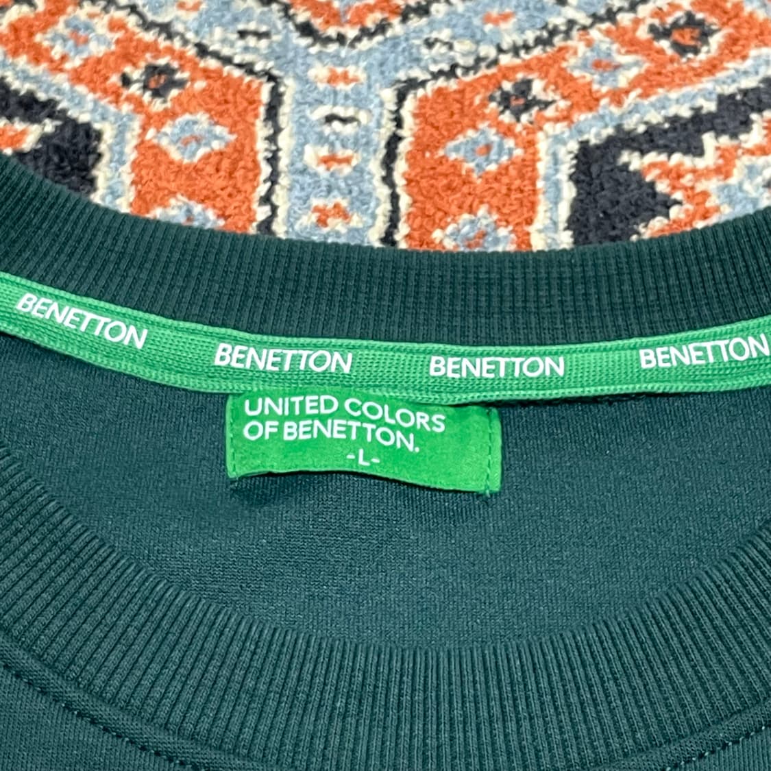 베네통 스펠로고 딥그린 맨투맨 티셔츠 남성L 상품이미지4