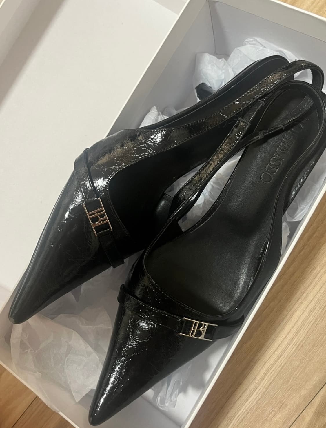 보헴서 슬링백 상품이미지2