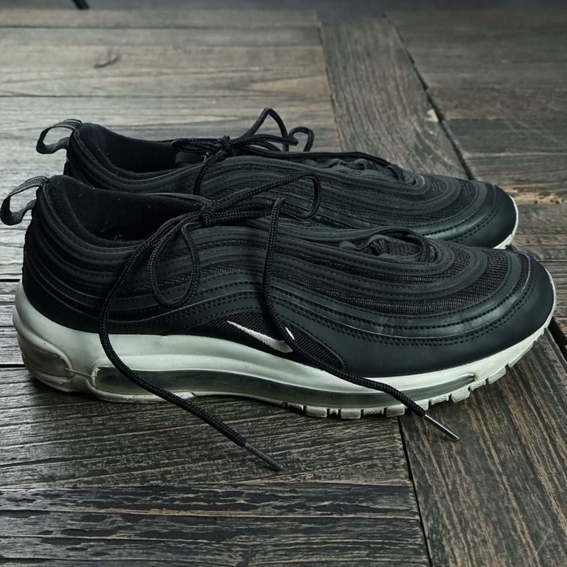 [나이키] 에어맥스 97 블랙 화이트 M18163 상품이미지3