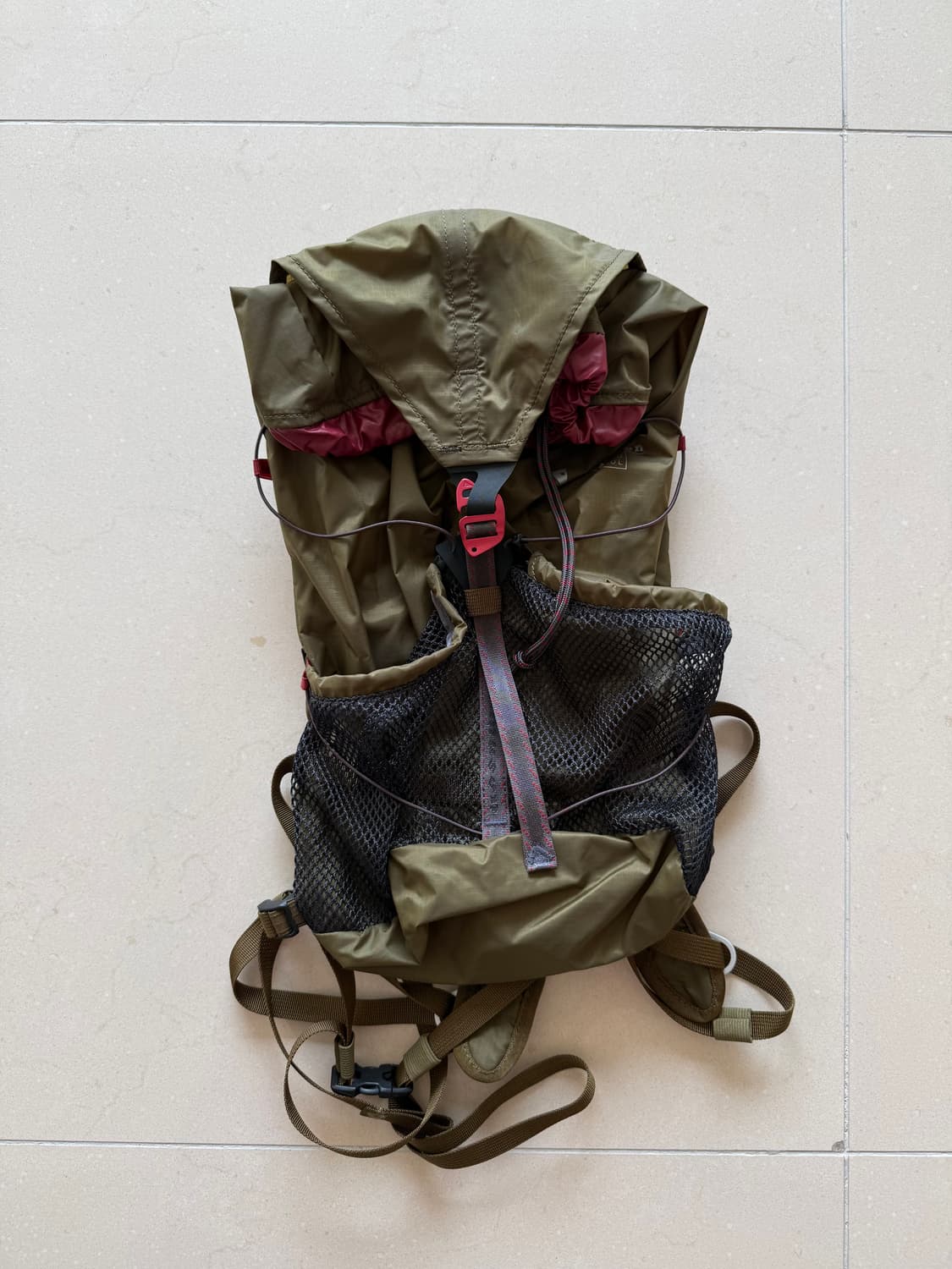 클라터뮤젠 티잘브 10L 올리브색상 상품이미지1