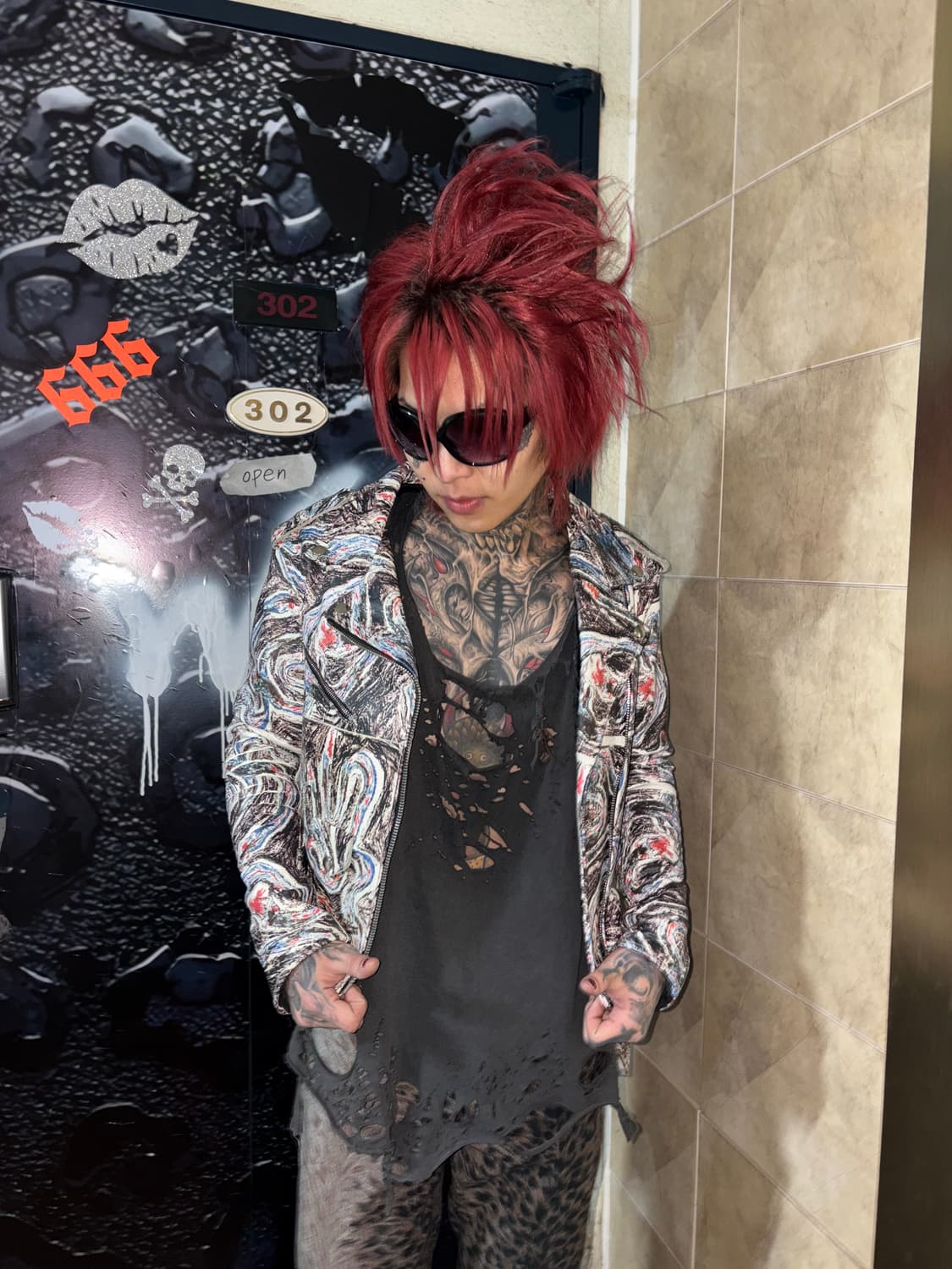 Claire Barrow hand painting jacket 상품이미지3