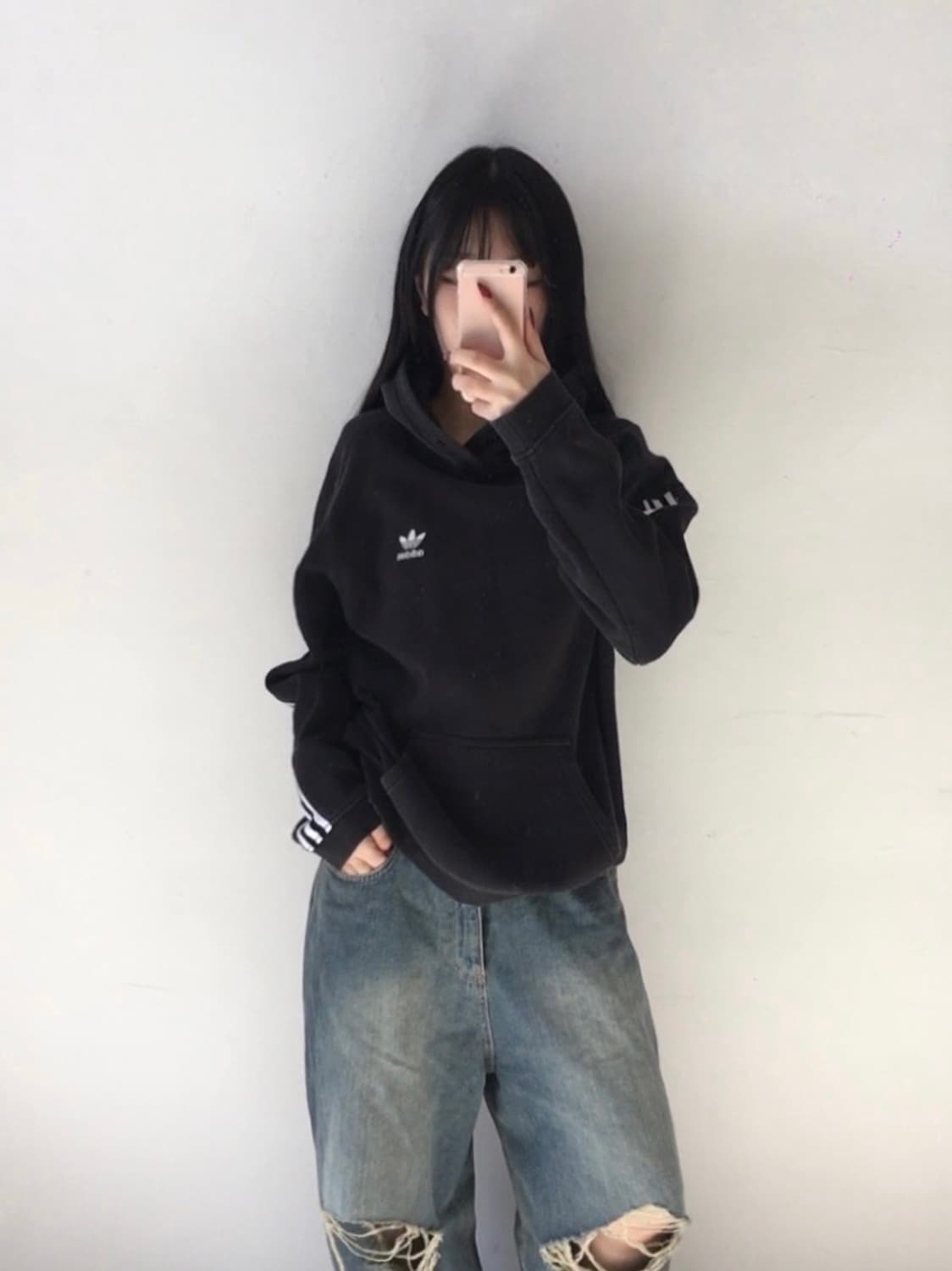 아디다스 가슴로고 후드티 상품이미지1