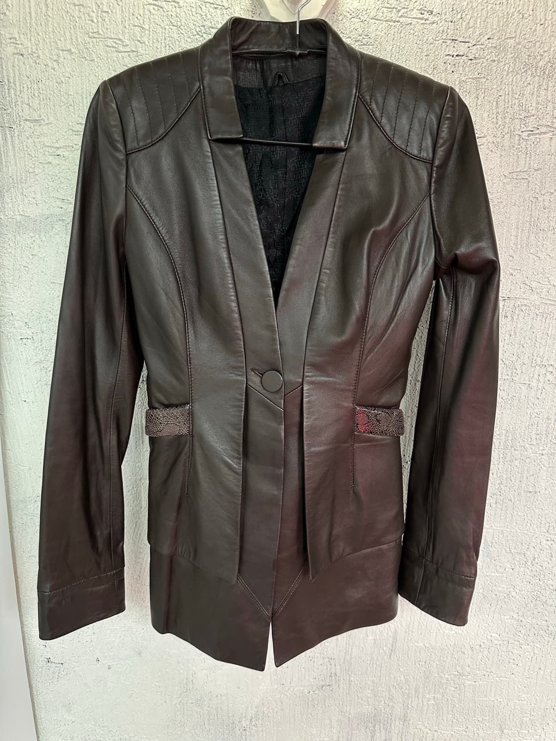 Elloie Dieu snake pattern point jacket 상품이미지6