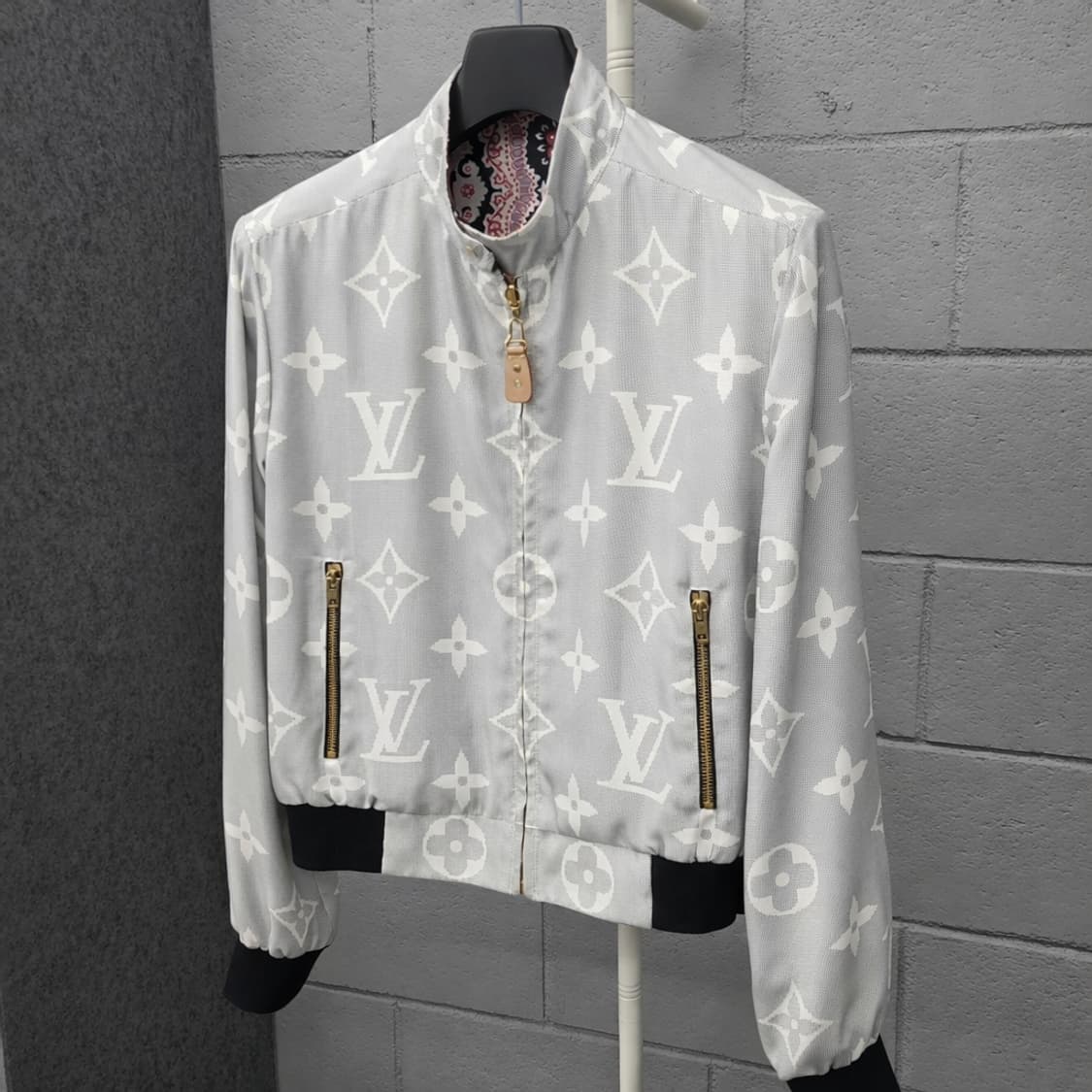 백화점판 / 루이비통 LV 모노그램 리버서블 블루종 자켓 여성38 상품이미지1