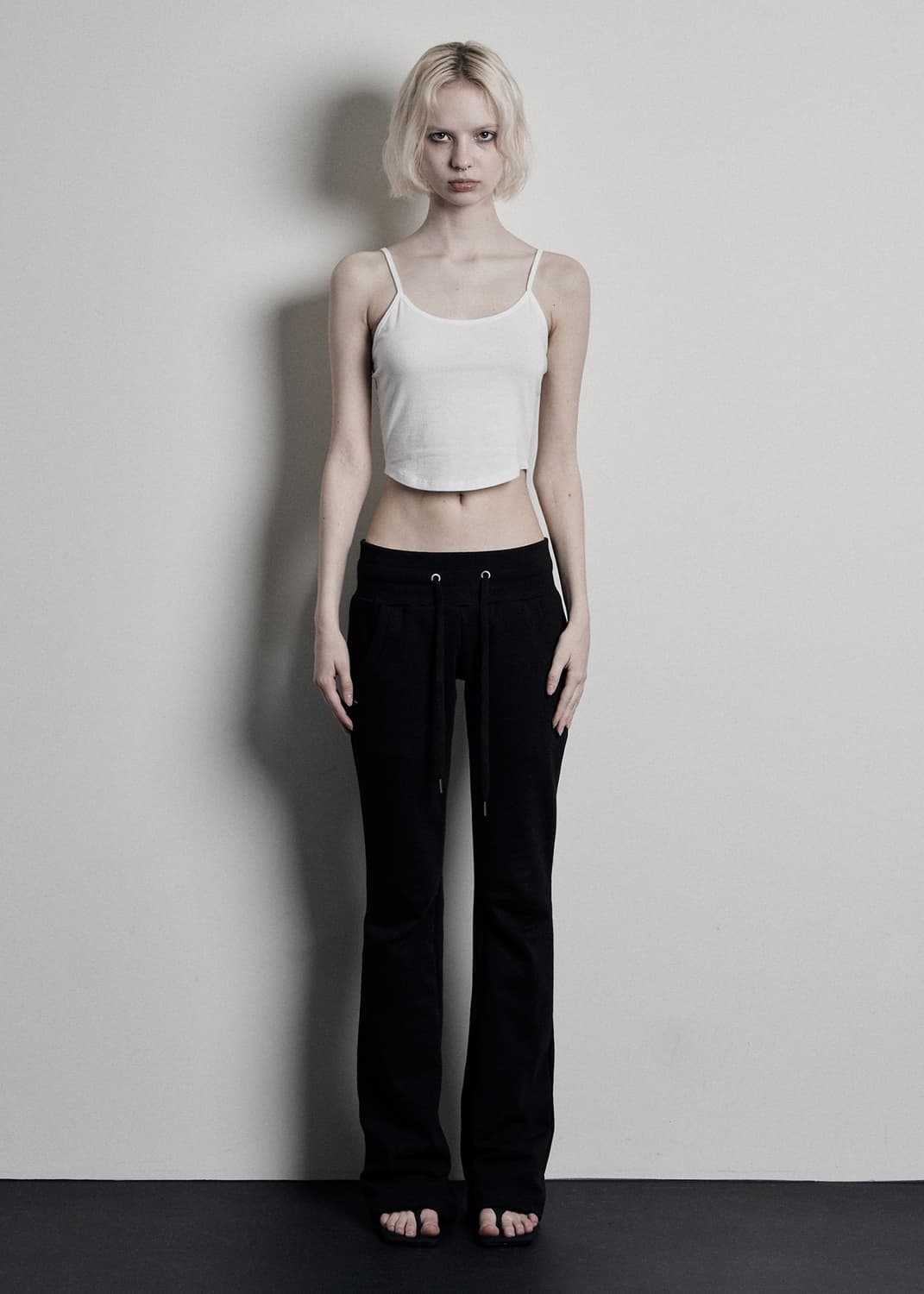 보헤미안서울 BASIC BOOTCUT SWEAT PANTS 상품이미지1