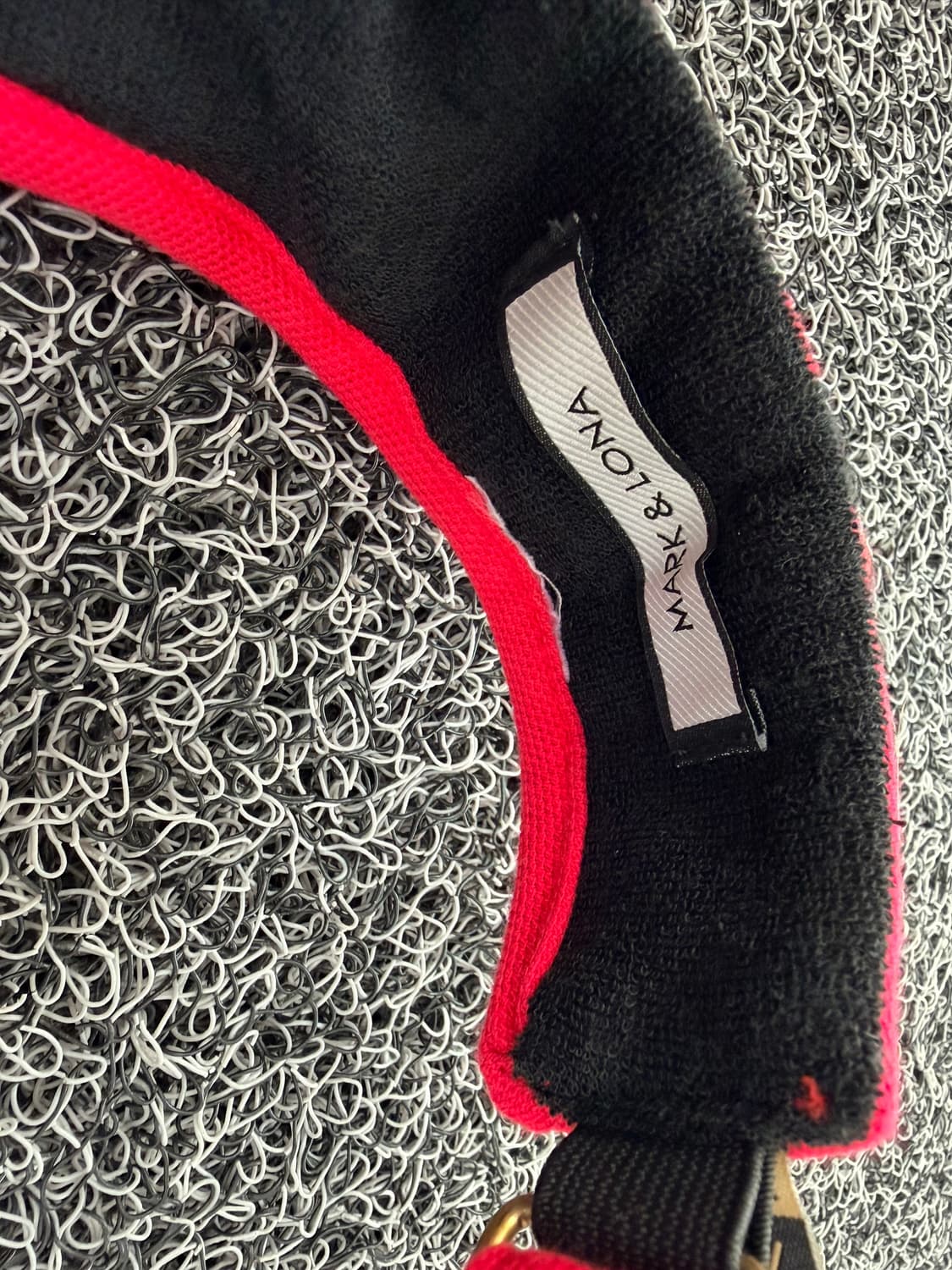 마크앤로나(Mark & Lona) 라인스톤 로고 골프 바이저 - 핫핑크/ 상품이미지5