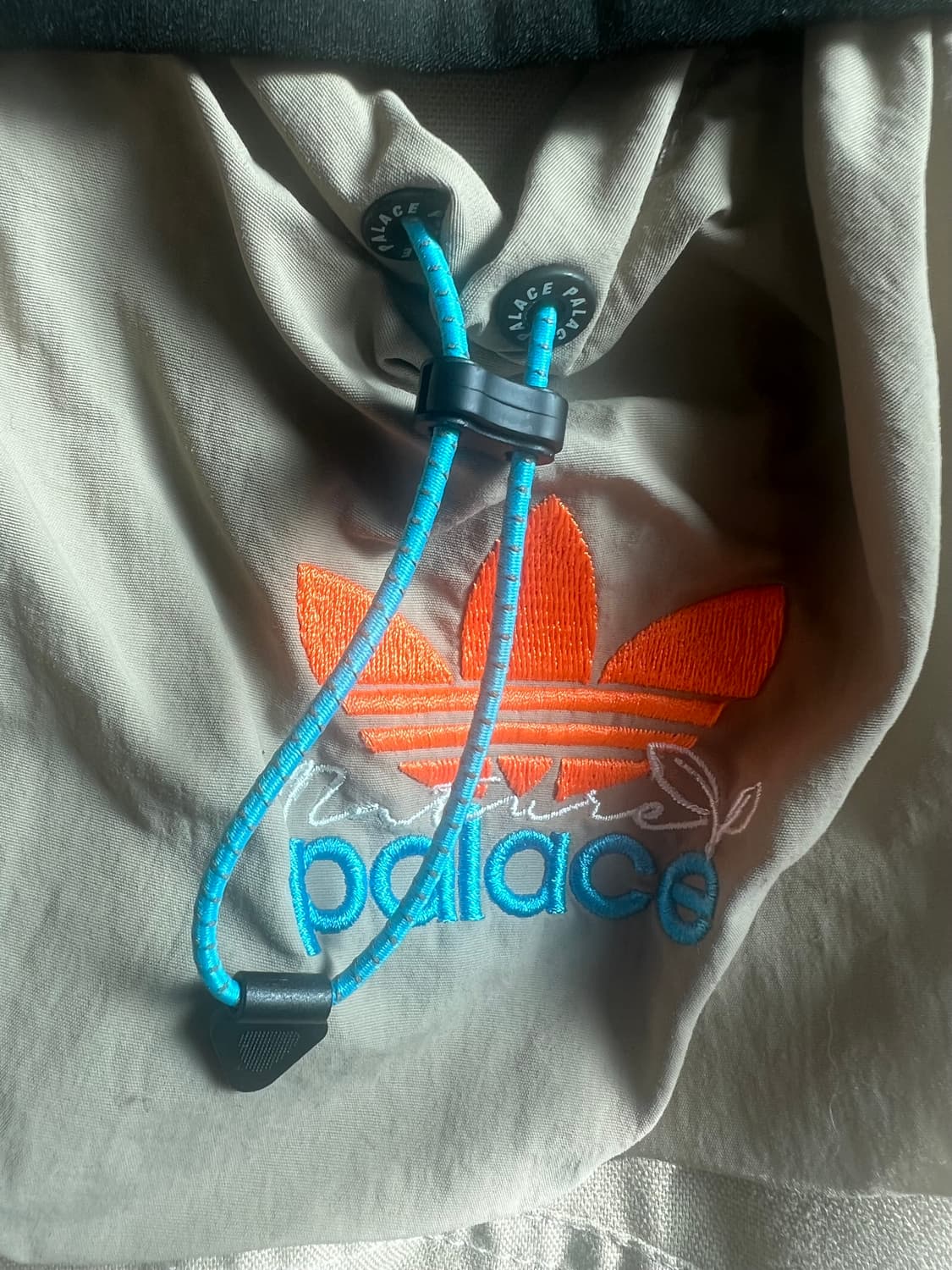 팔라스 x 아디다스 네이쳐 트랙탑 블랑쉬 카고 - 22SS 상품이미지3